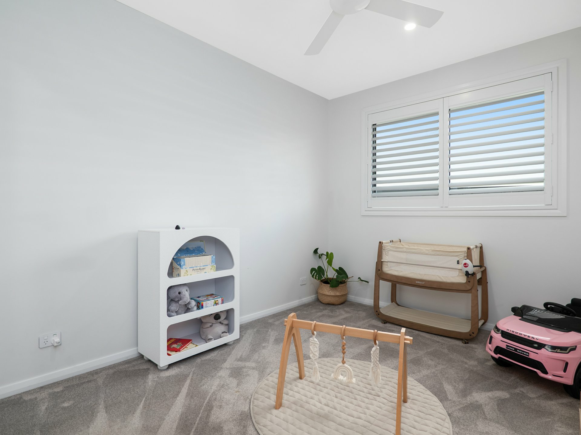 119 Macadamia Circuit — photo 17 of 25