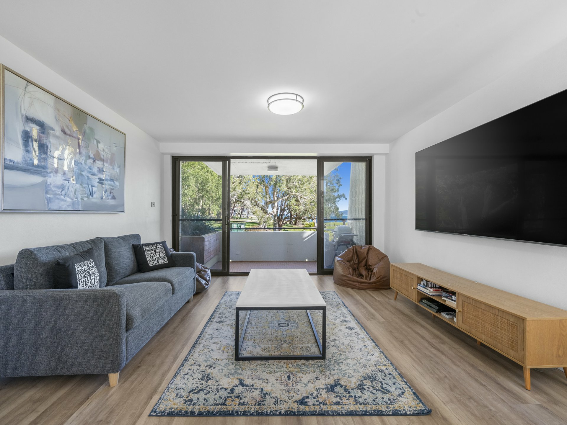 6/17 Mistral Close — photo 6 of 20