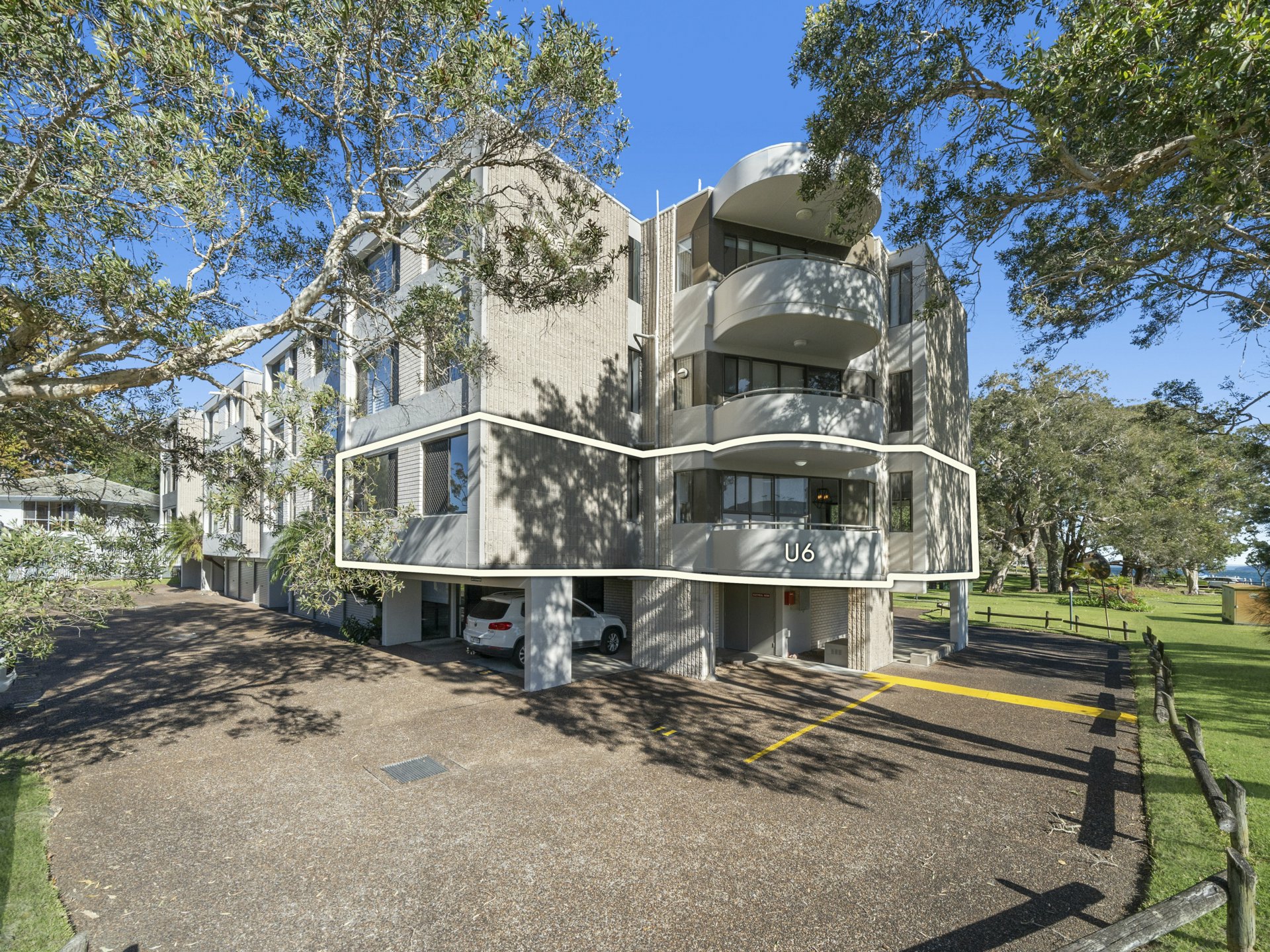 6/17 Mistral Close — photo 16 of 20