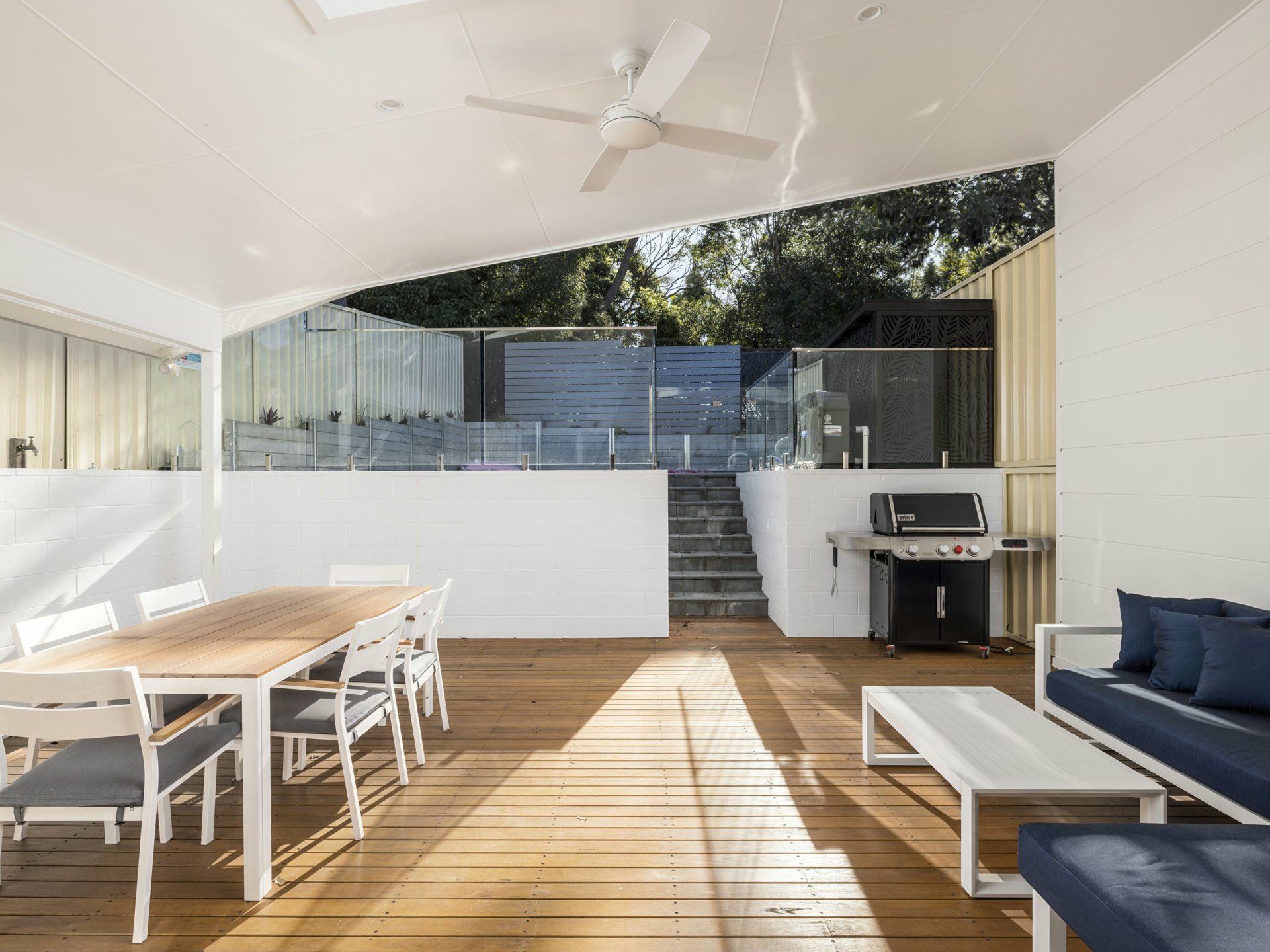 15 Yoolarai Crescent — photo 9 of 29
