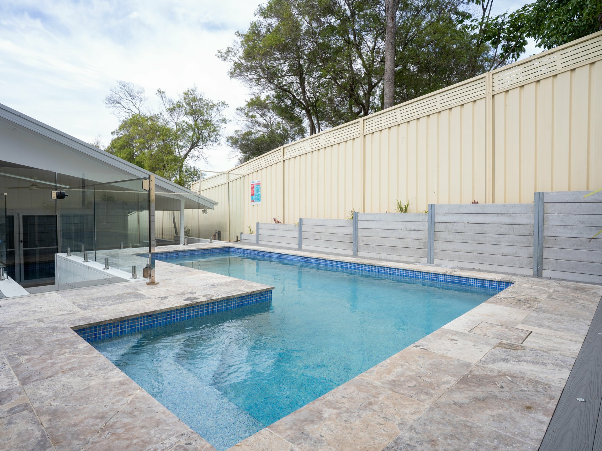 15 Yoolarai Crescent — photo 10 of 29