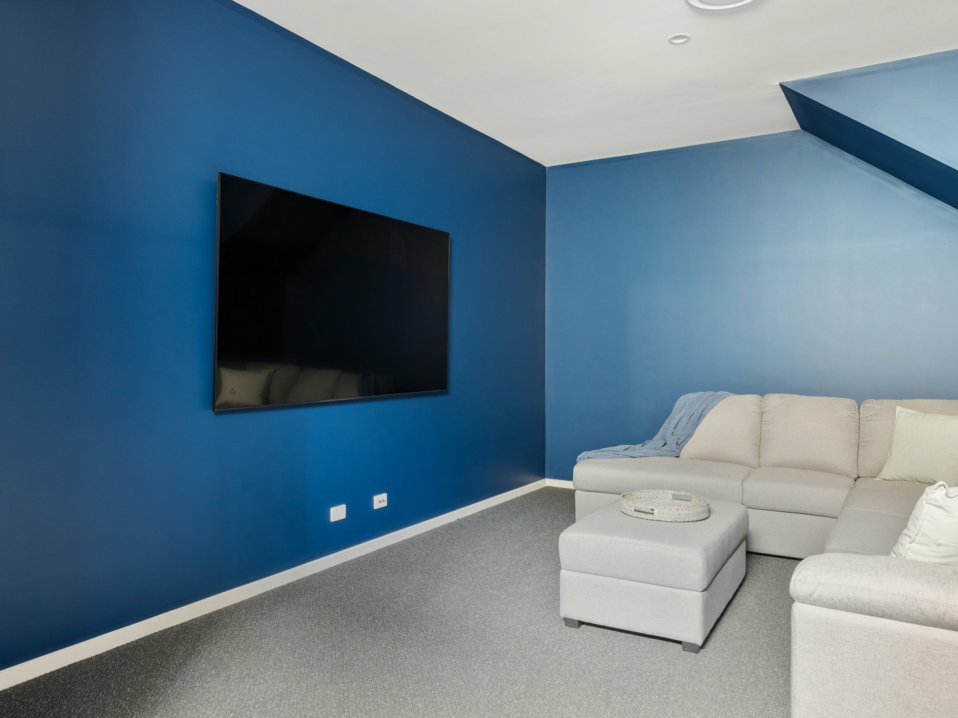 15 Yoolarai Crescent — photo 12 of 29