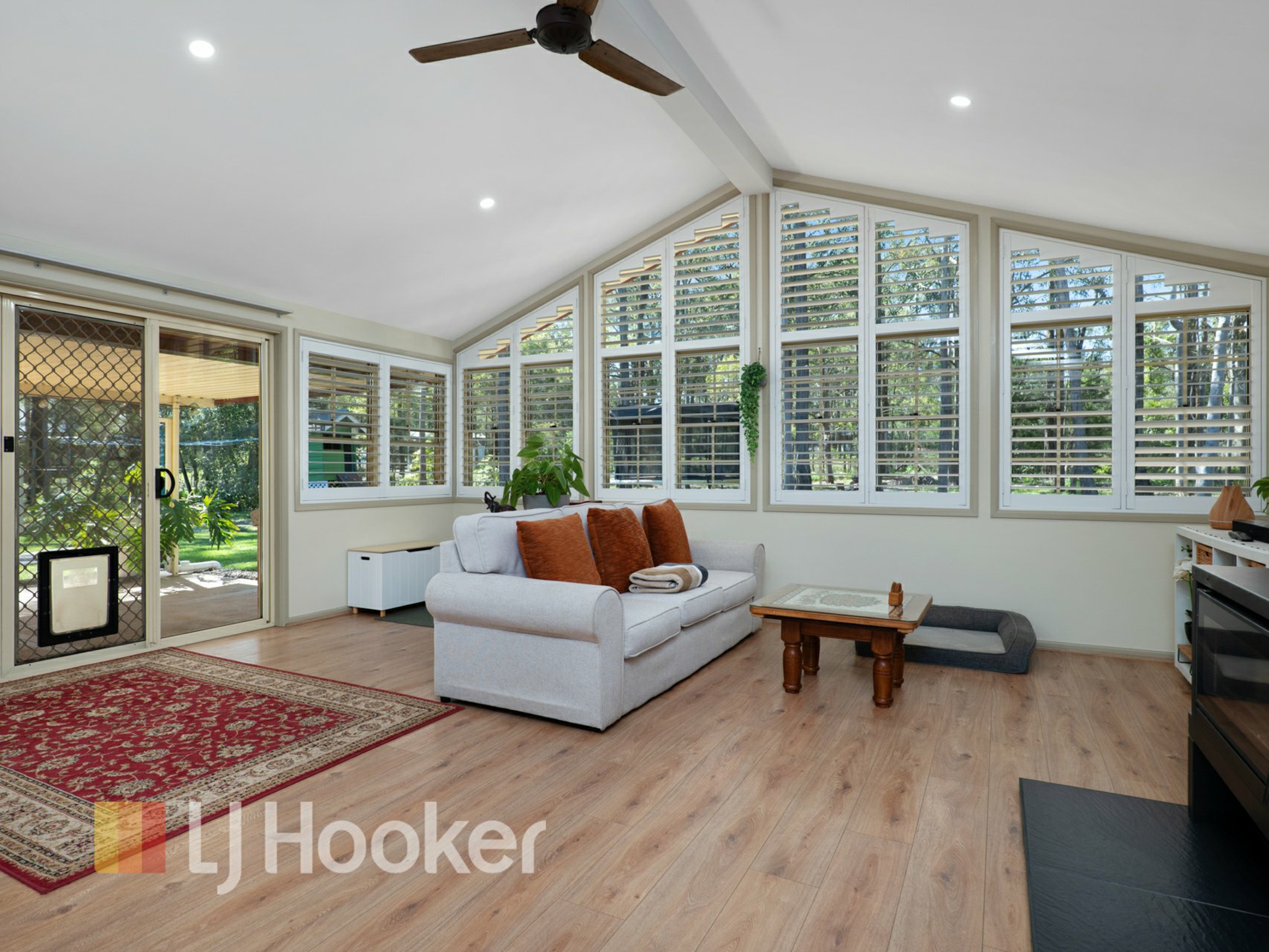 26 Lewis Drive — photo 3 of 27