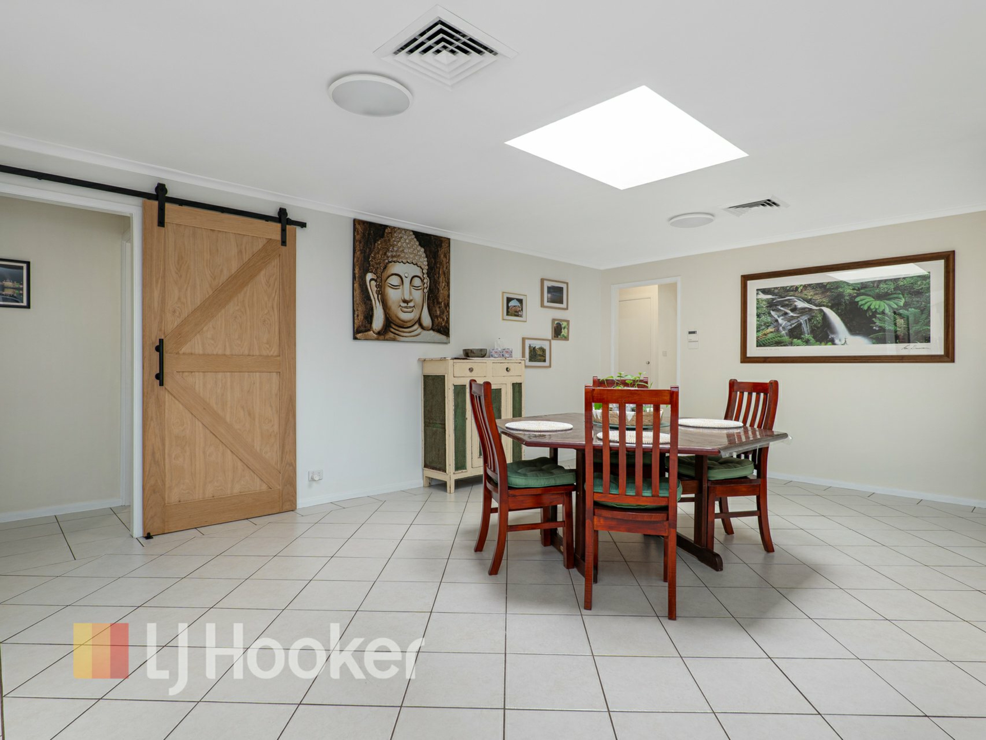 26 Lewis Drive — photo 9 of 27