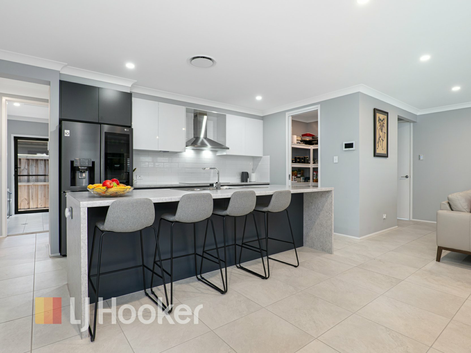 21 Portmarnock Close — photo 3 of 21