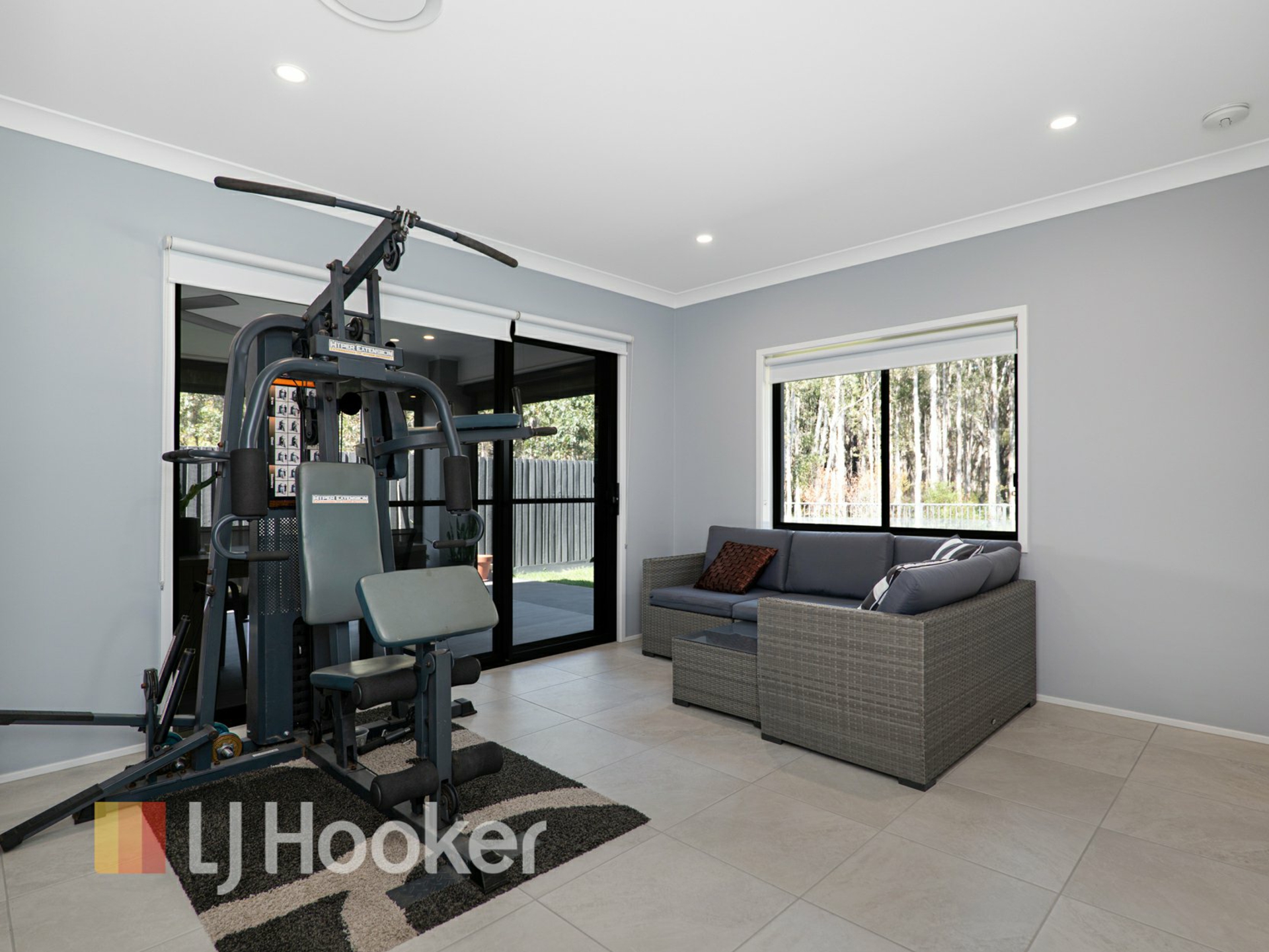 21 Portmarnock Close — photo 8 of 21