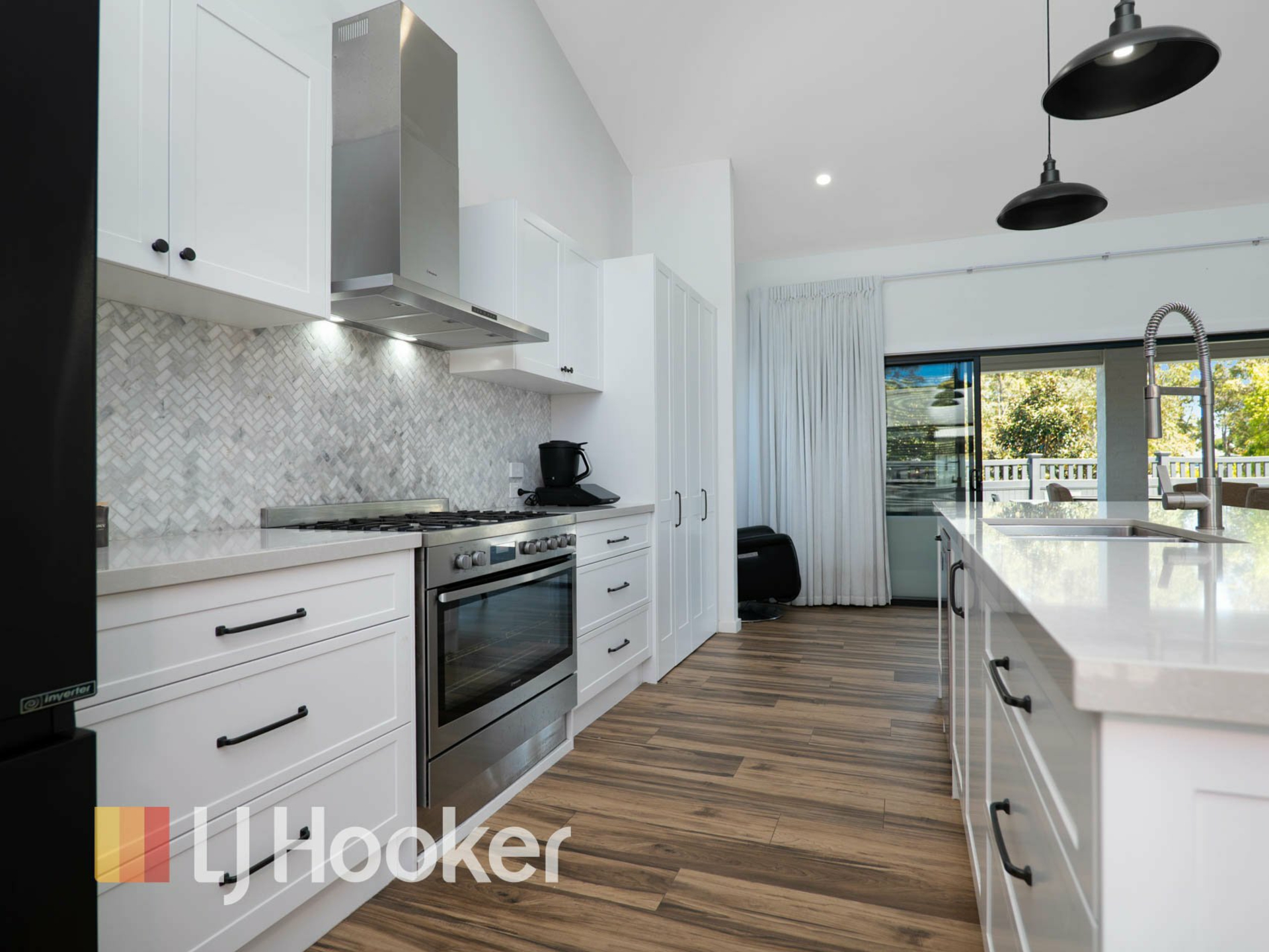 3 Lakewood Drive — photo 16 of 29