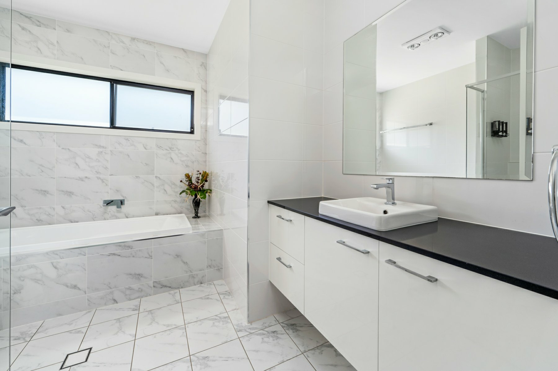 45 Turnberry Lane — photo 8 of 17