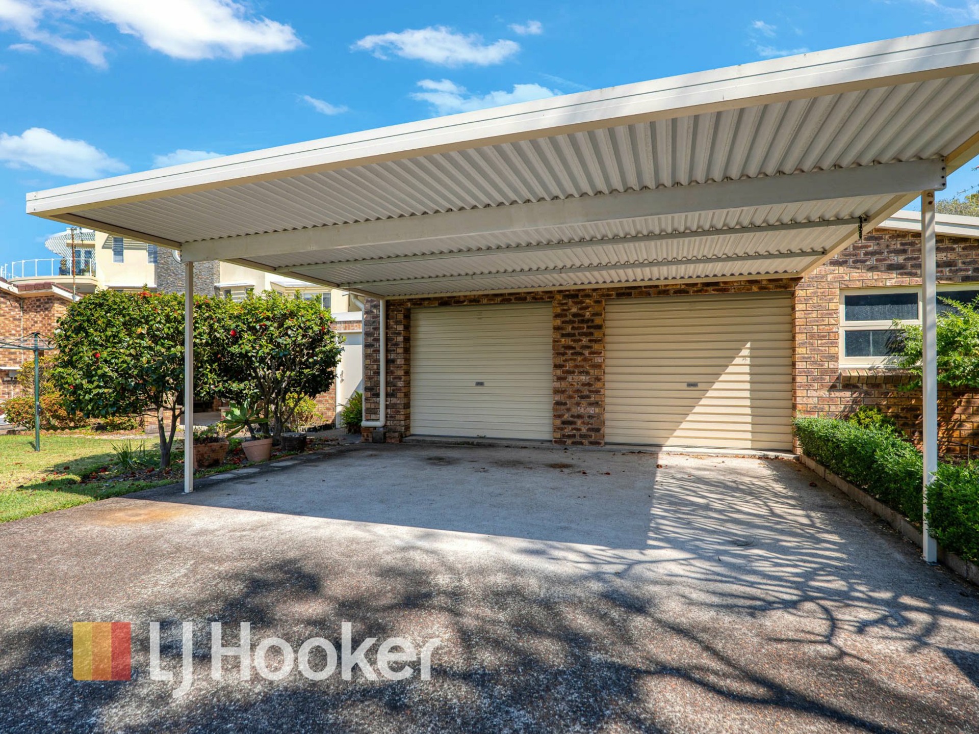 29 Marine Drive — photo 17 of 23