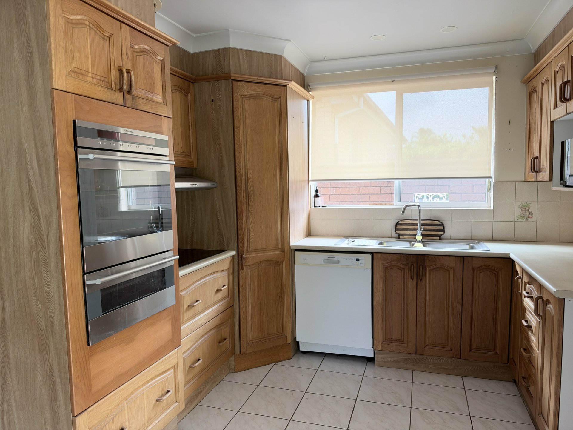14 Galoola Drive — photo 2 of 9