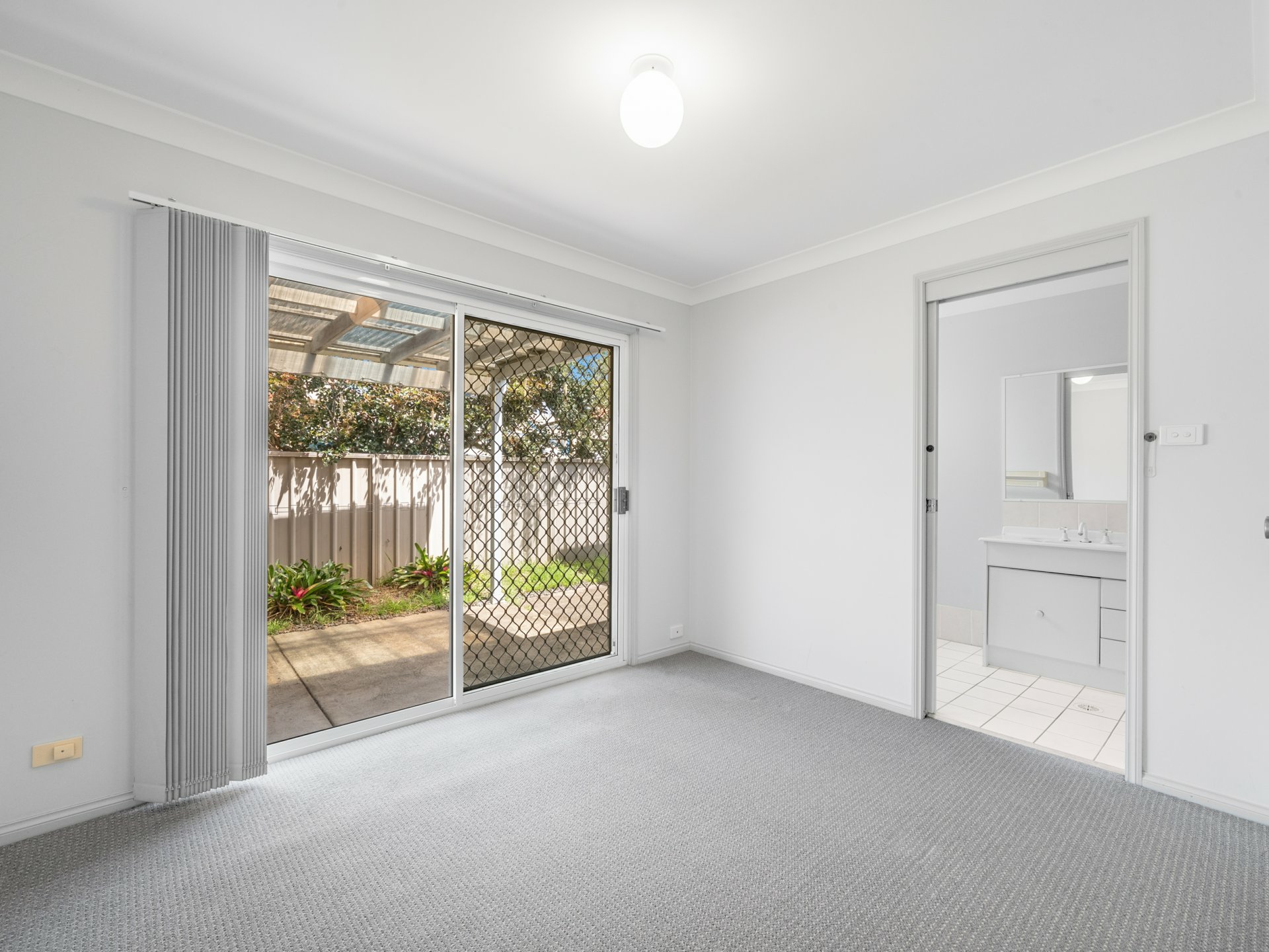 133a Port Stephens Drive — photo 6 of 22
