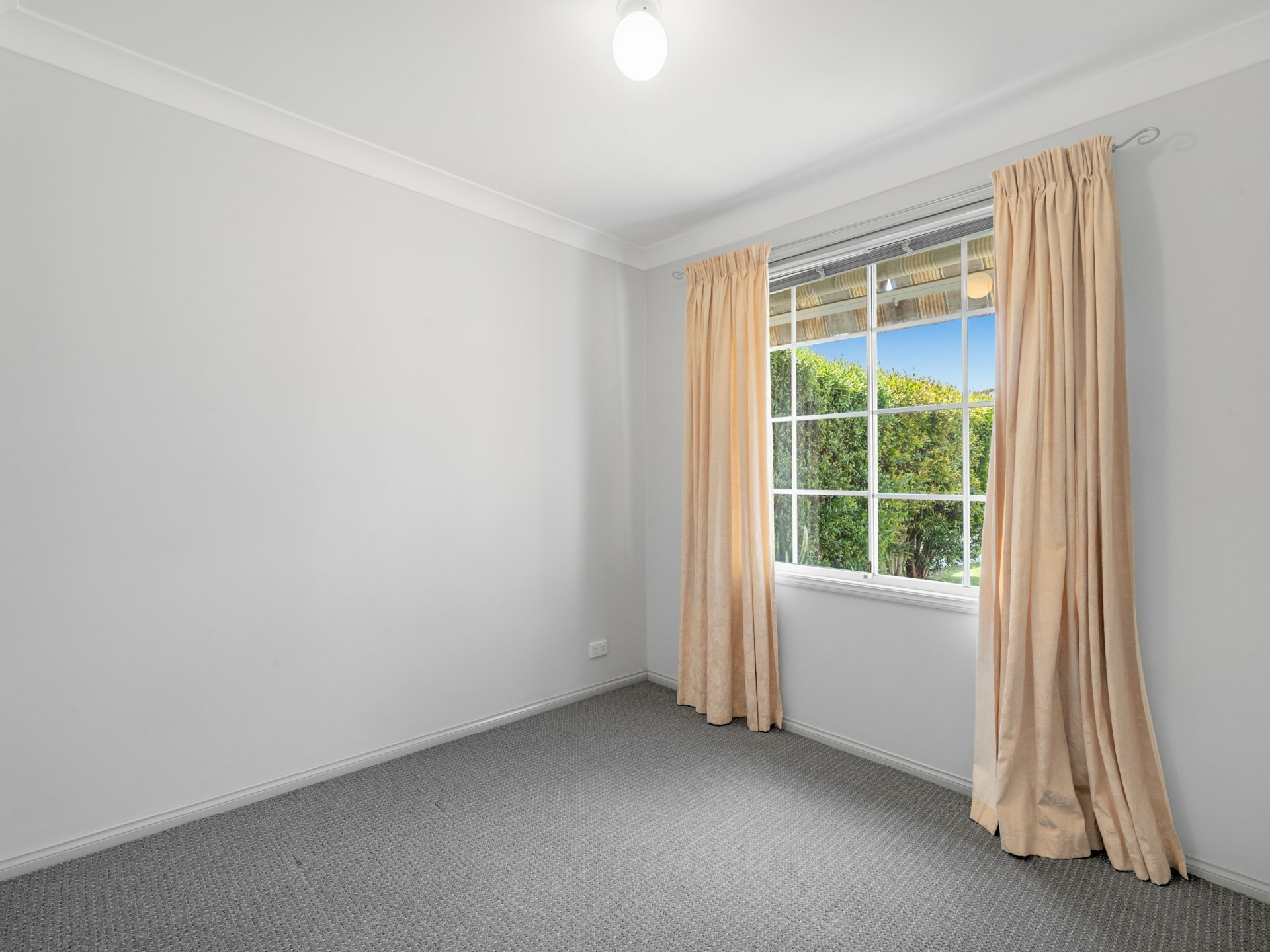133a Port Stephens Drive — photo 10 of 22