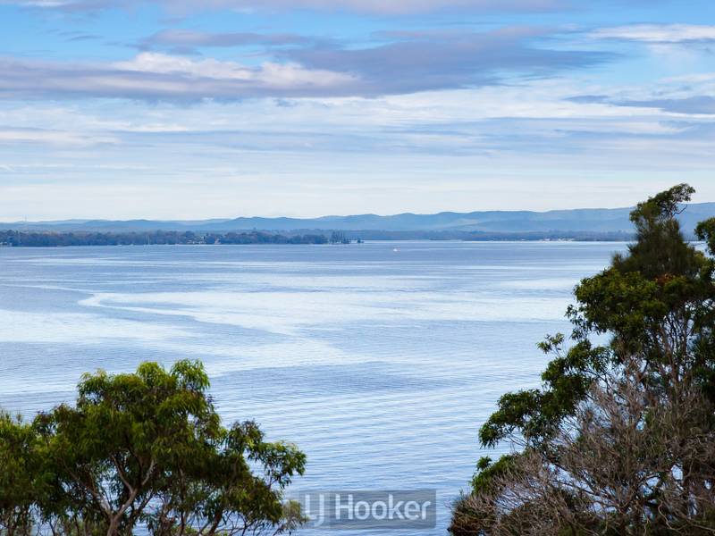 264 Dobell Drive, Wangi Wangi