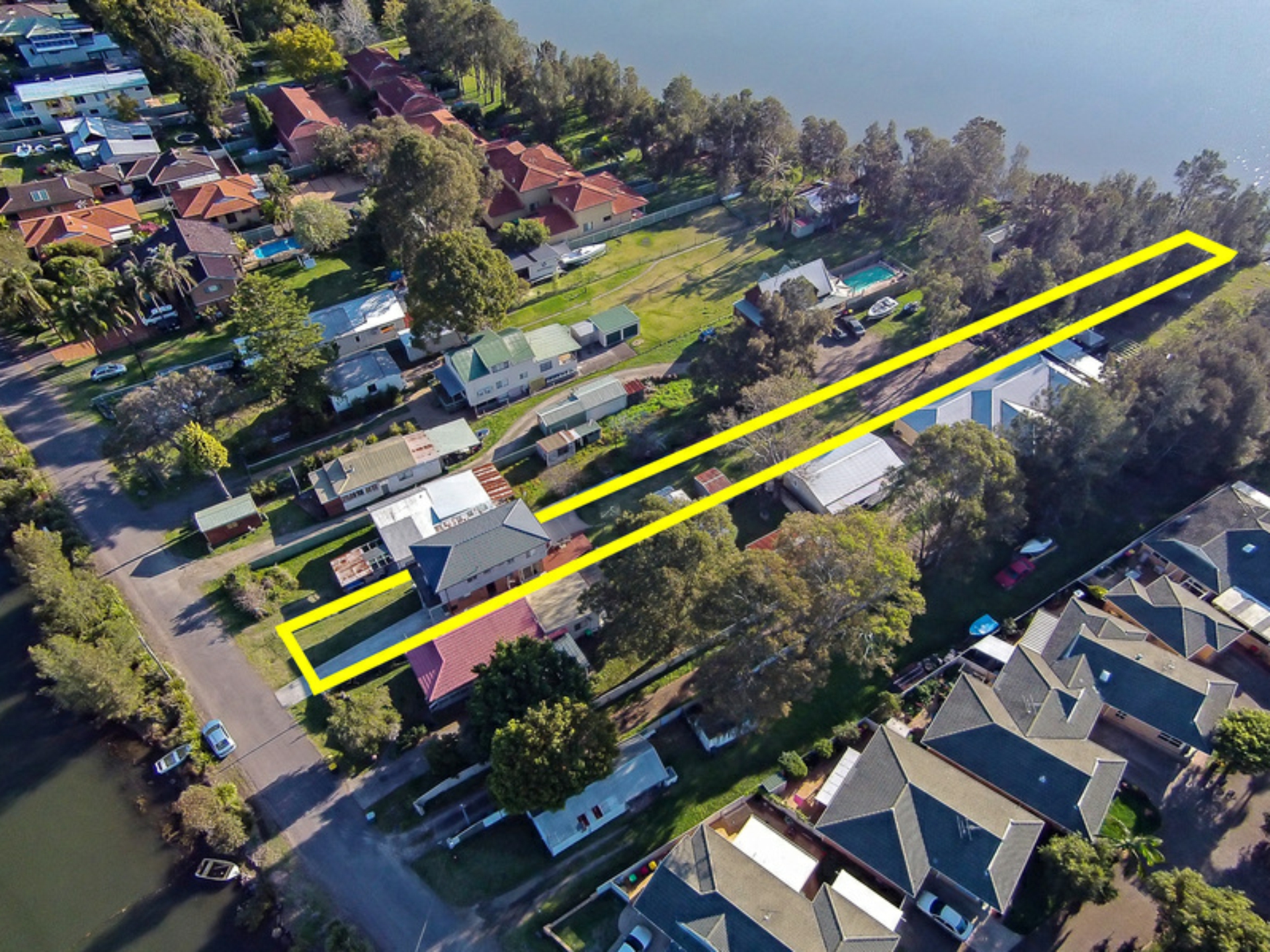 15 Lake Street Blackalls Park NSW Property Details LJ Hooker
