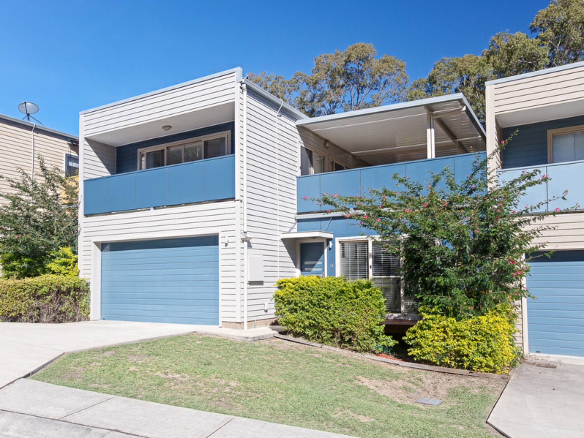 14/37 Laycock Street Carey Bay NSW Property Details LJ Hooker