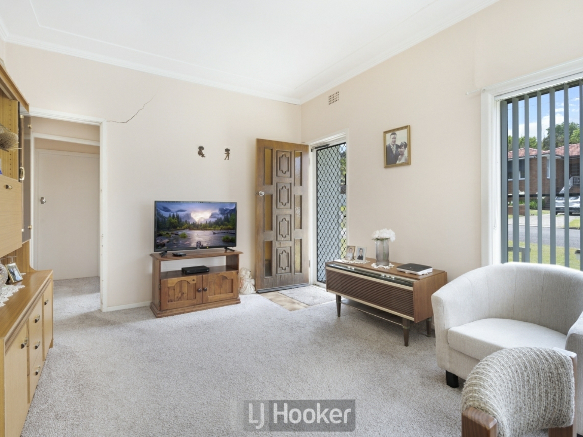 90 Berkeley Street Speers Point NSW Property Details LJ Hooker