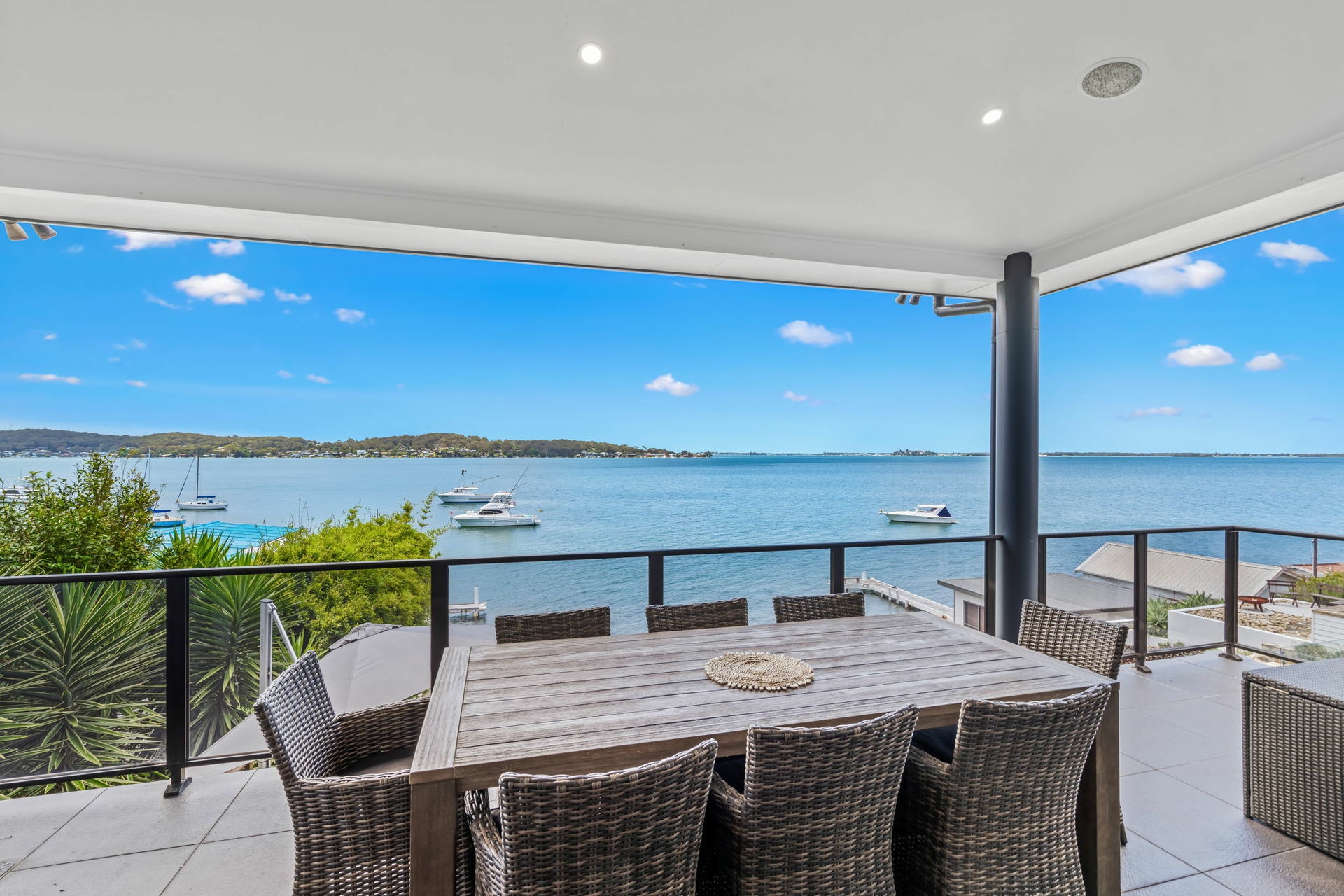 209 Fishing Point Road, FISHING POINT