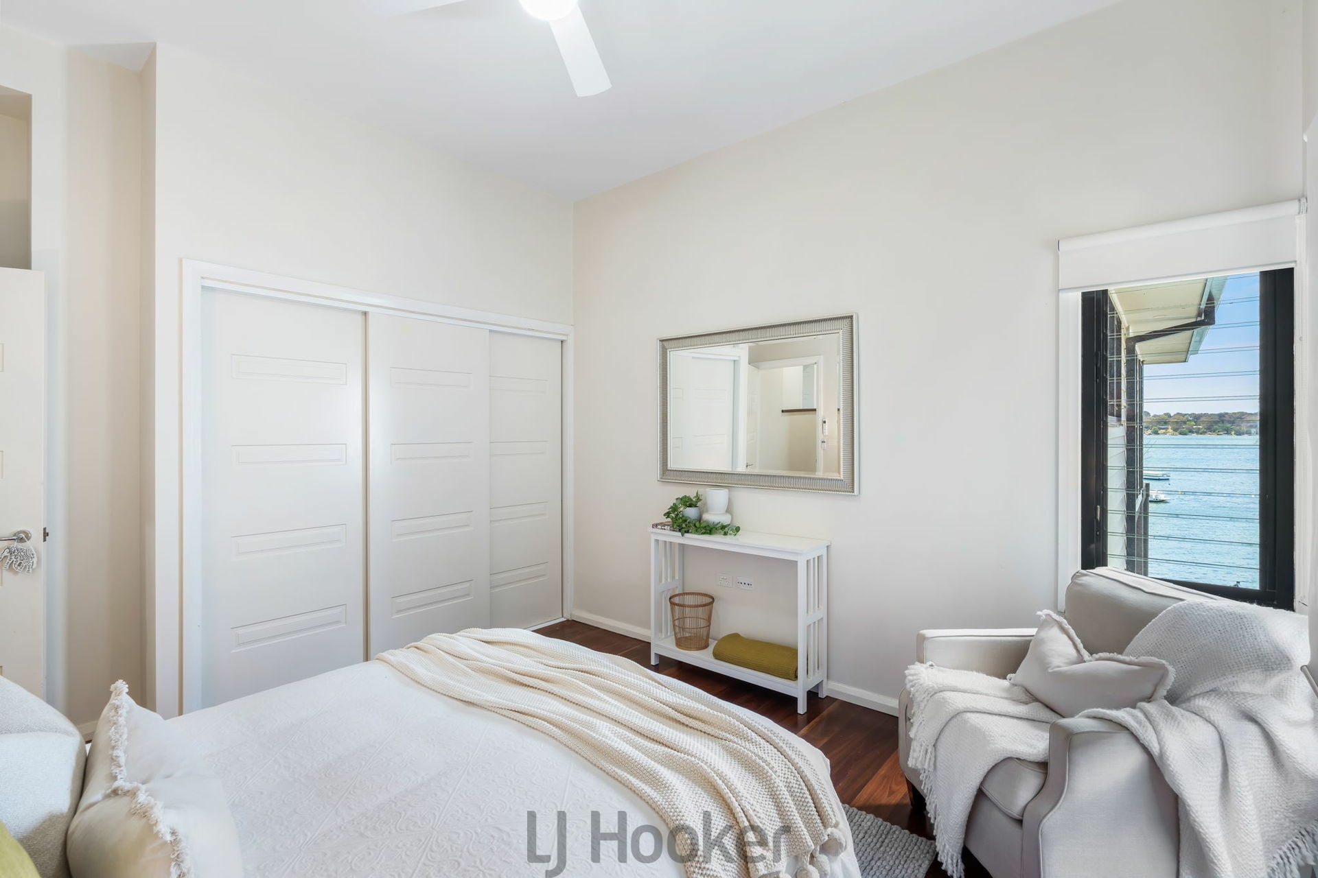 209 Fishing Point Road, FISHING POINT