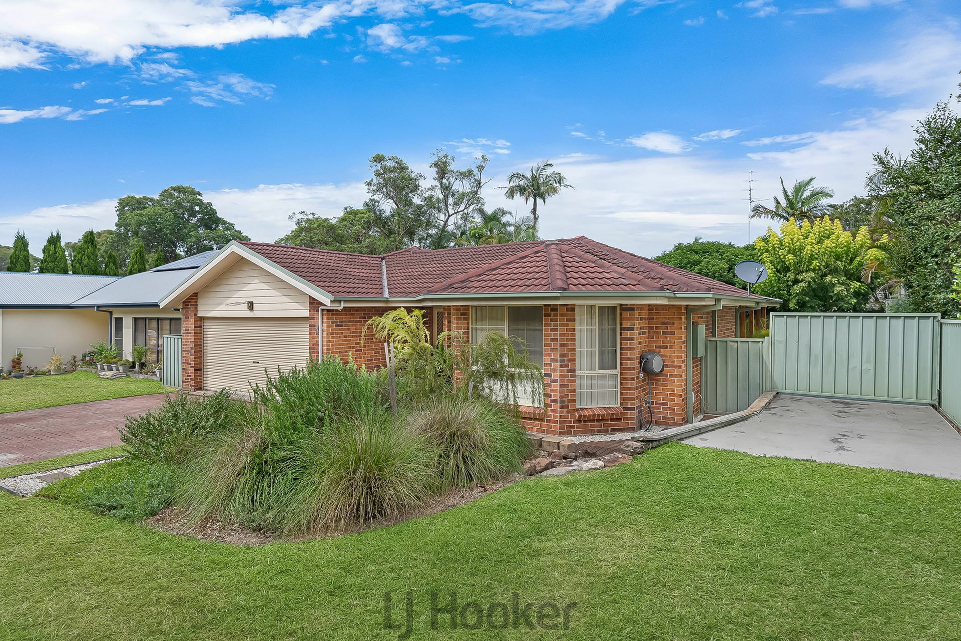 4 Lakeshore Close Kilaben Bay NSW Property Details LJ Hooker