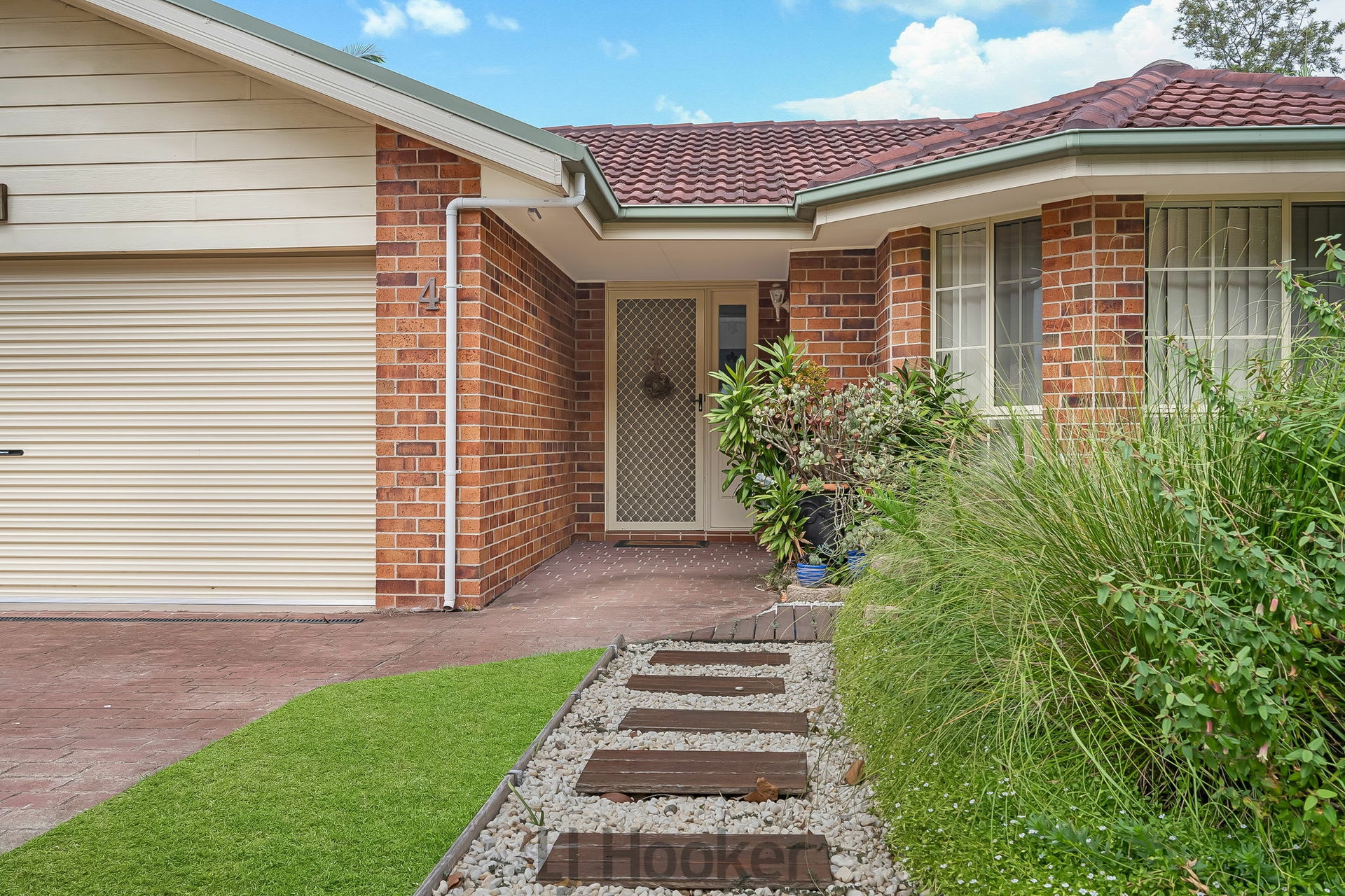 4 Lakeshore Close Kilaben Bay NSW Property Details LJ Hooker