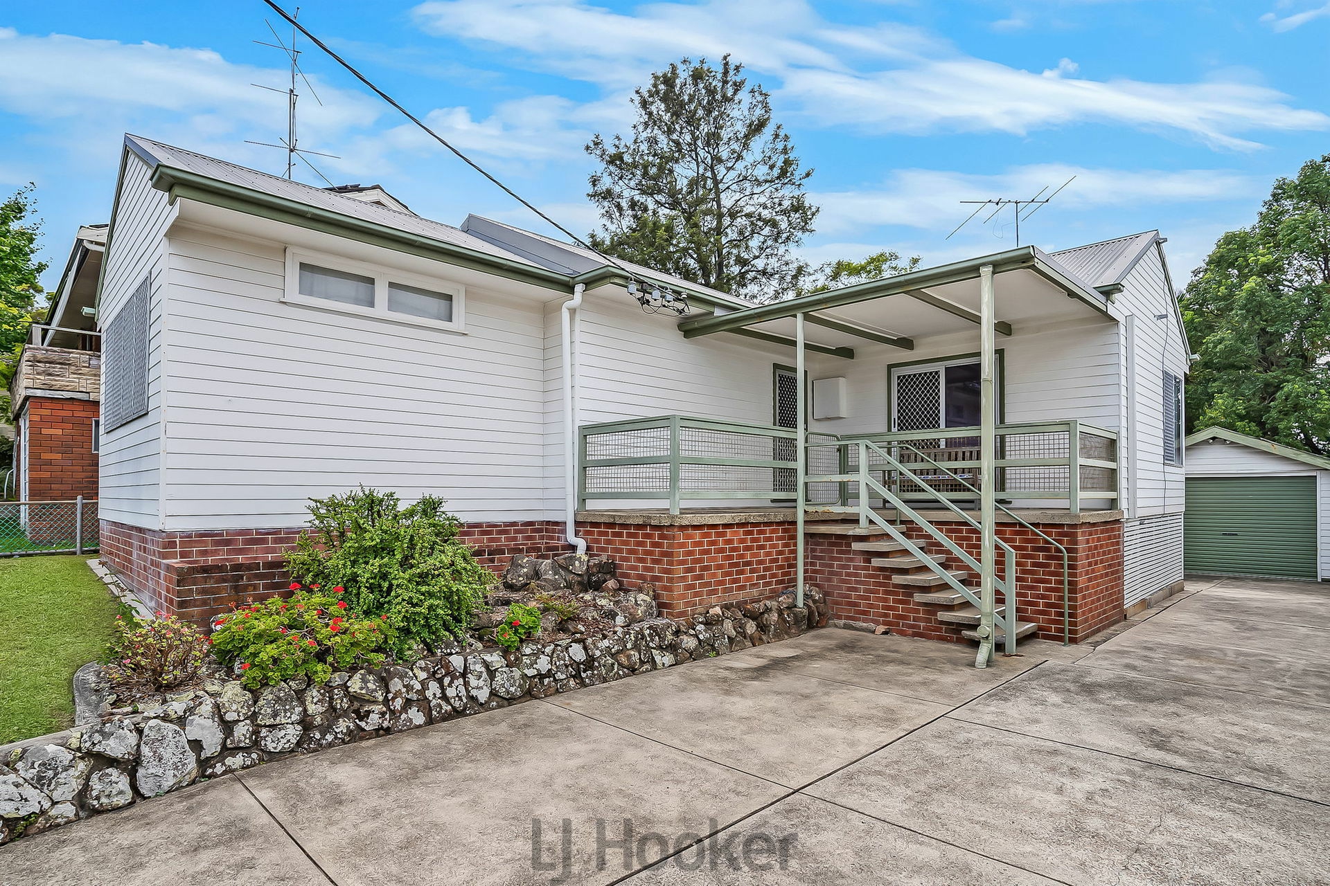 6 Elizabeth Street Fennell Bay NSW Property Details LJ Hooker