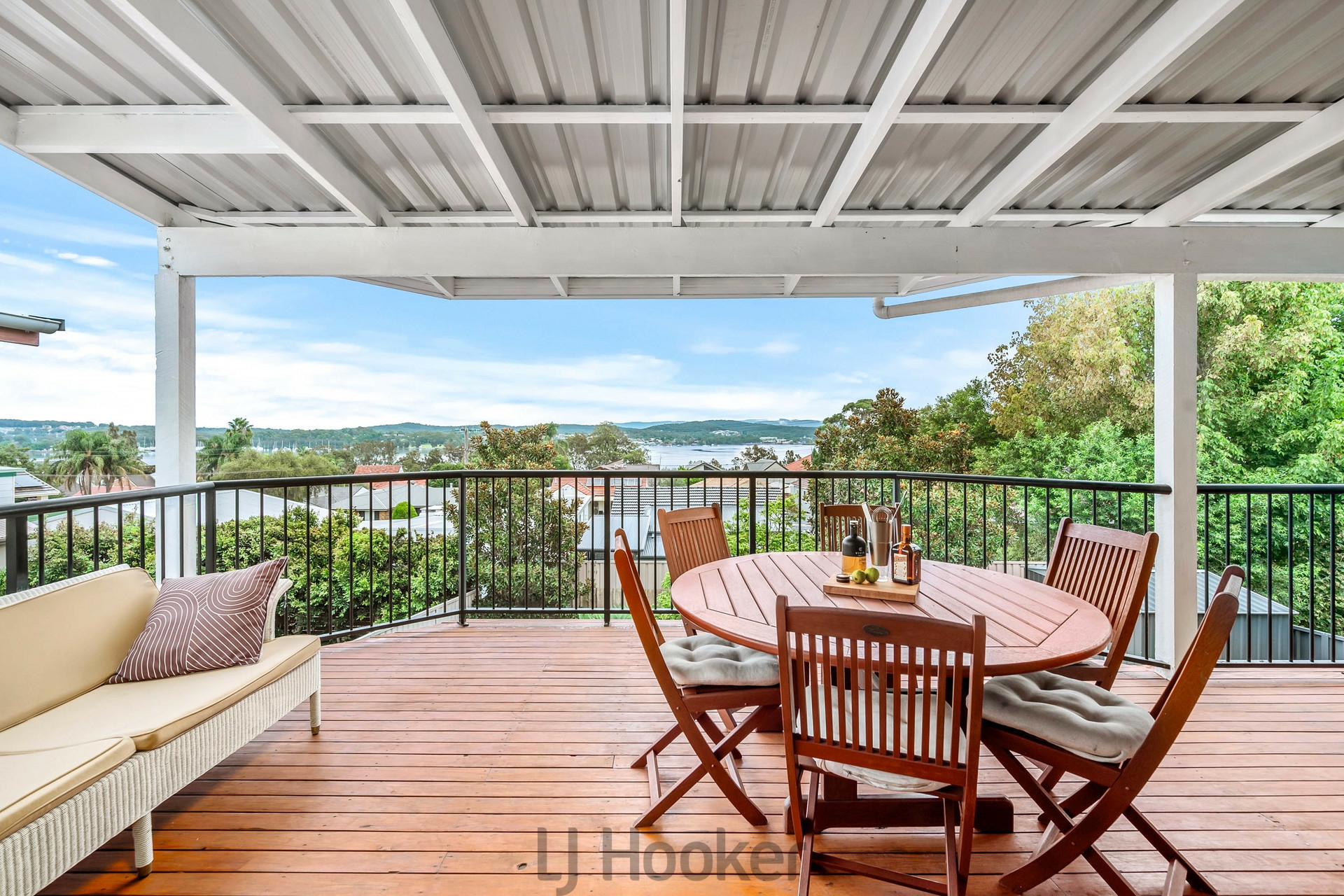 22 Speers Street Speers Point NSW Property Details LJ Hooker