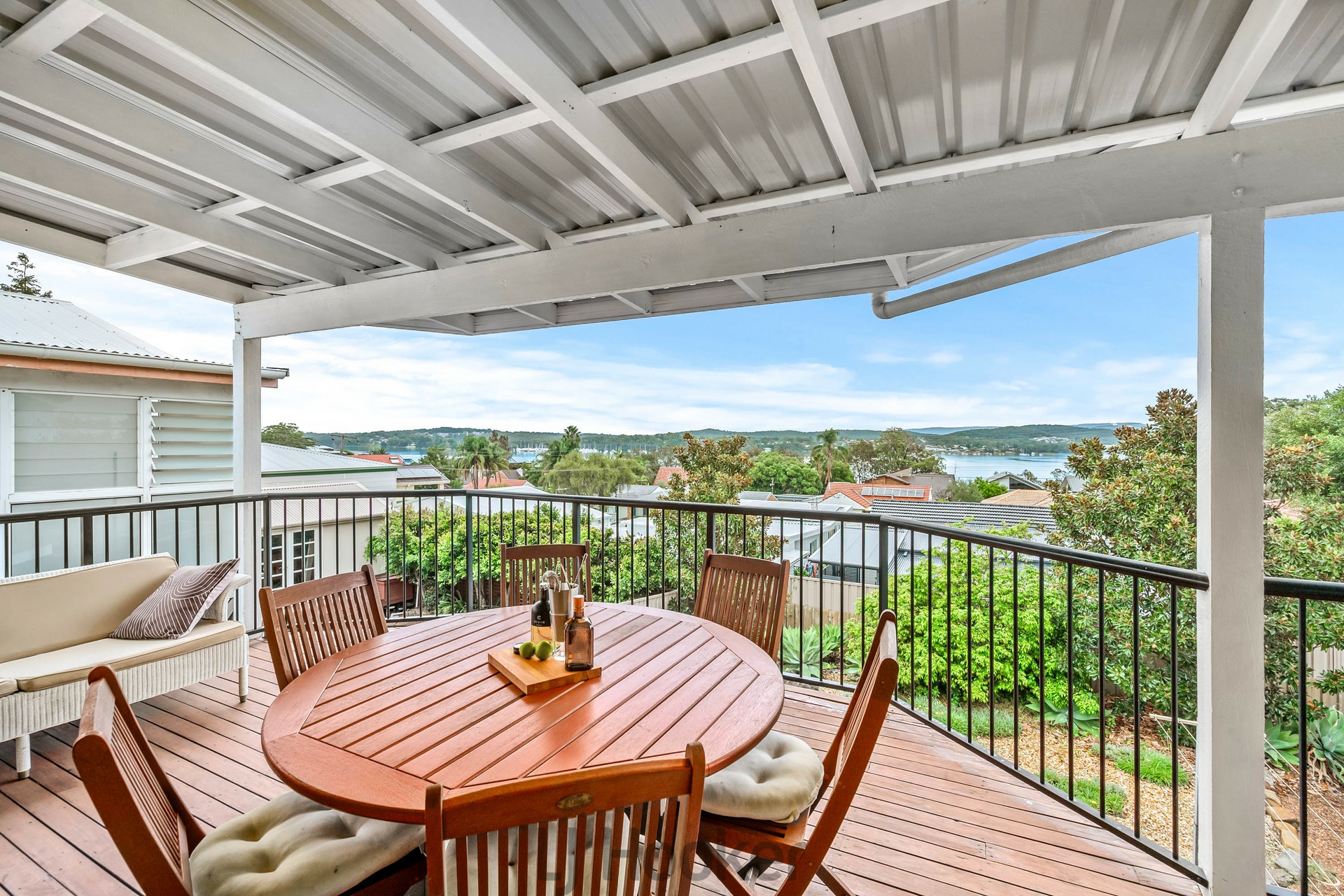 22 Speers Street Speers Point NSW Property Details LJ Hooker