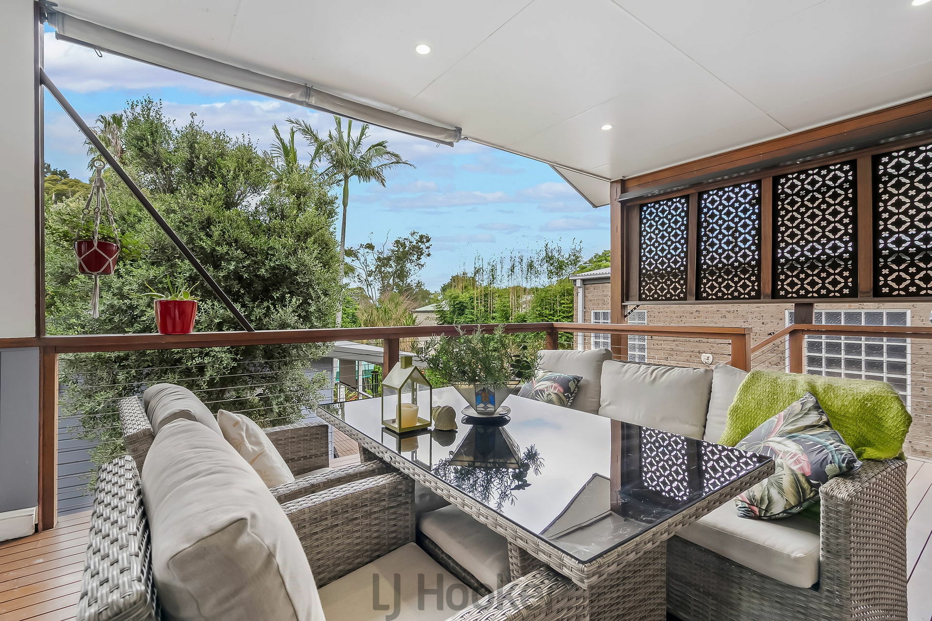 14 Chippindall Street Speers Point NSW House for Sale LJ Hooker