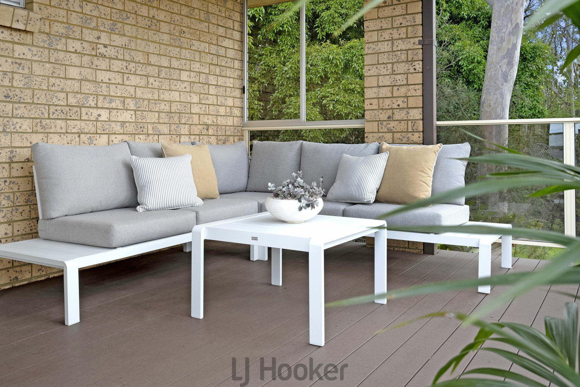 16 The Quarterdeck, CAREY BAY