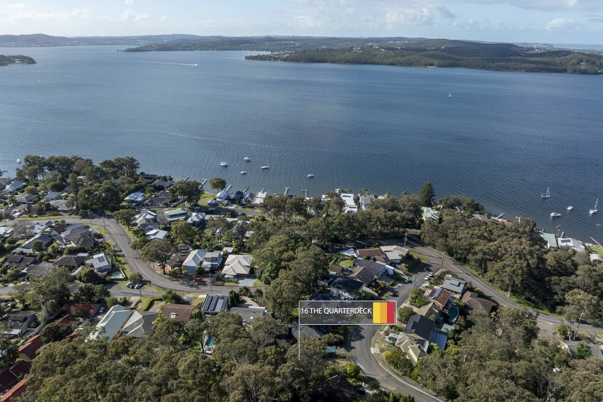 16 The Quarterdeck, CAREY BAY