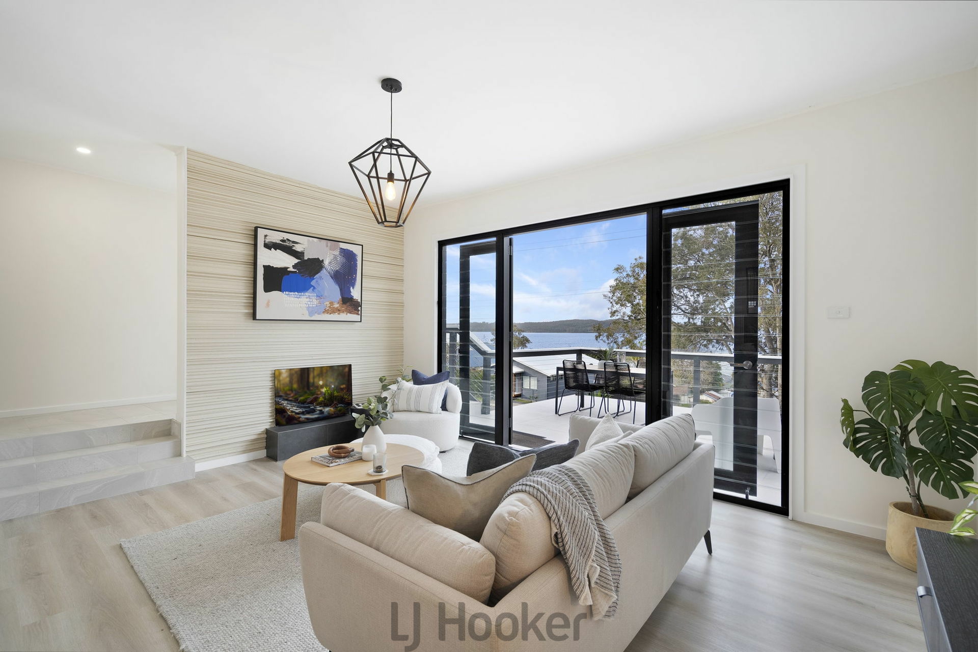 191 Skye Point Road, COAL POINT