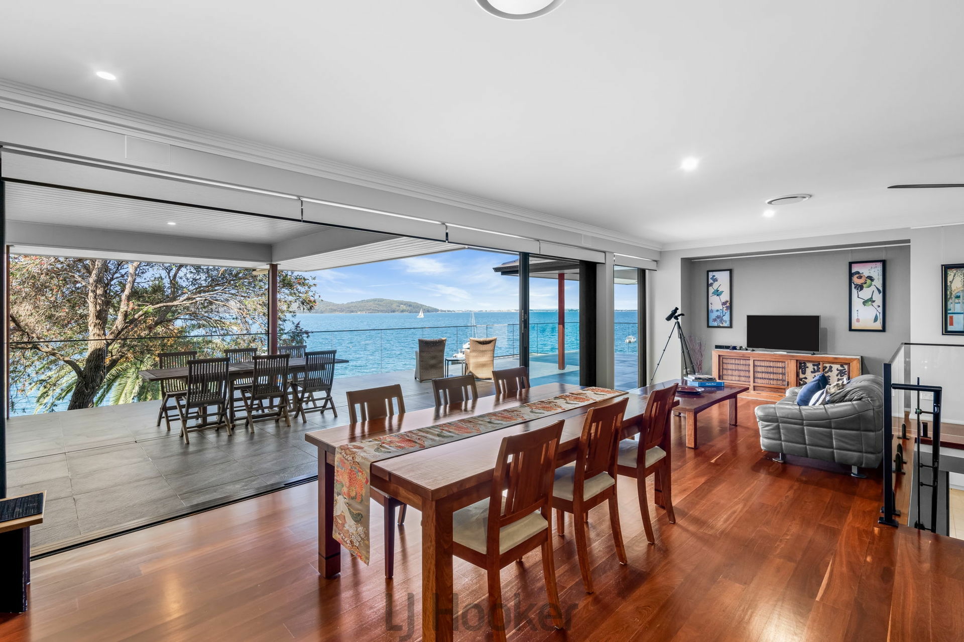 49 Excelsior Parade, CAREY BAY