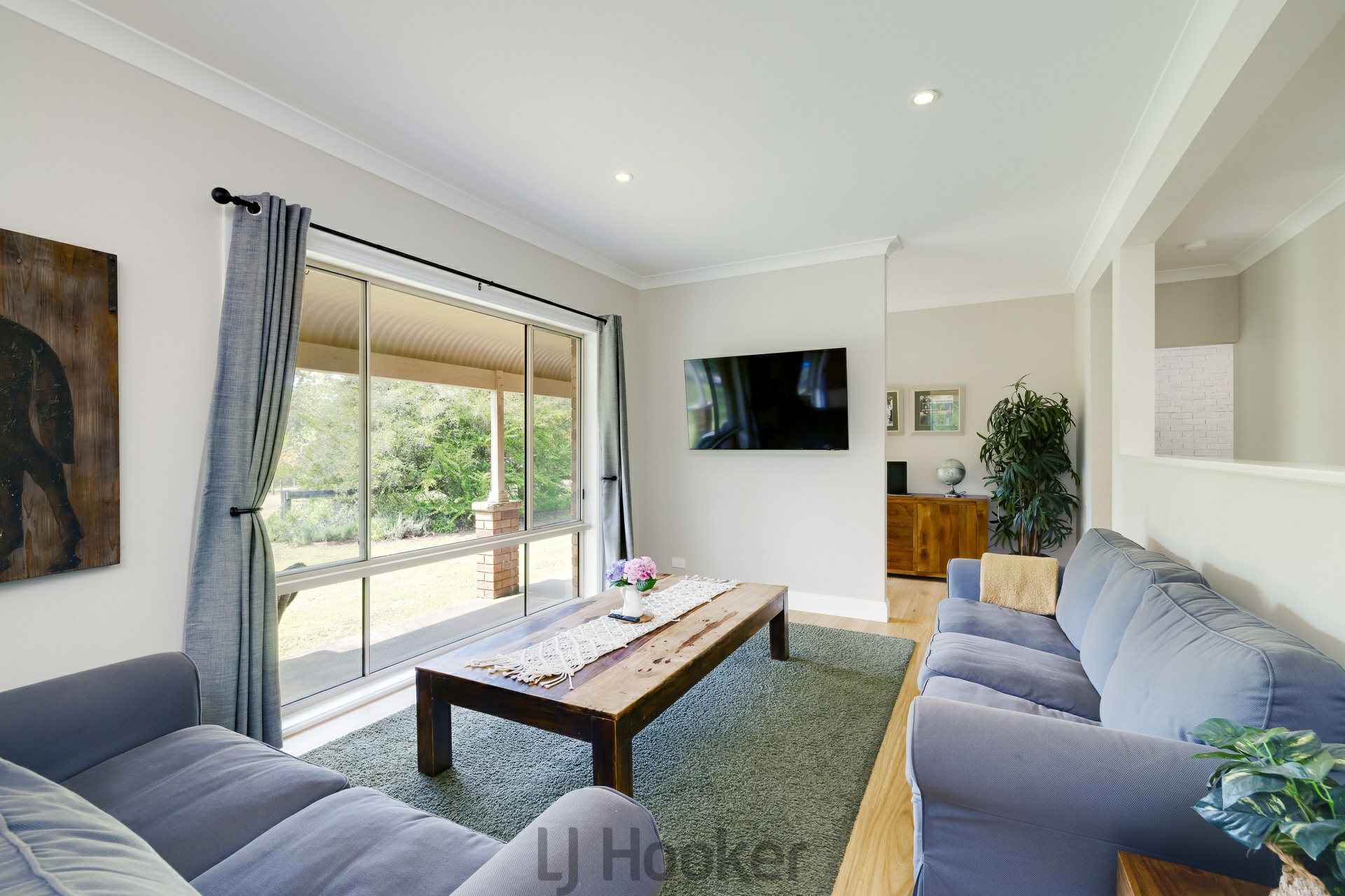 15 Mill Lane, QUORROBOLONG