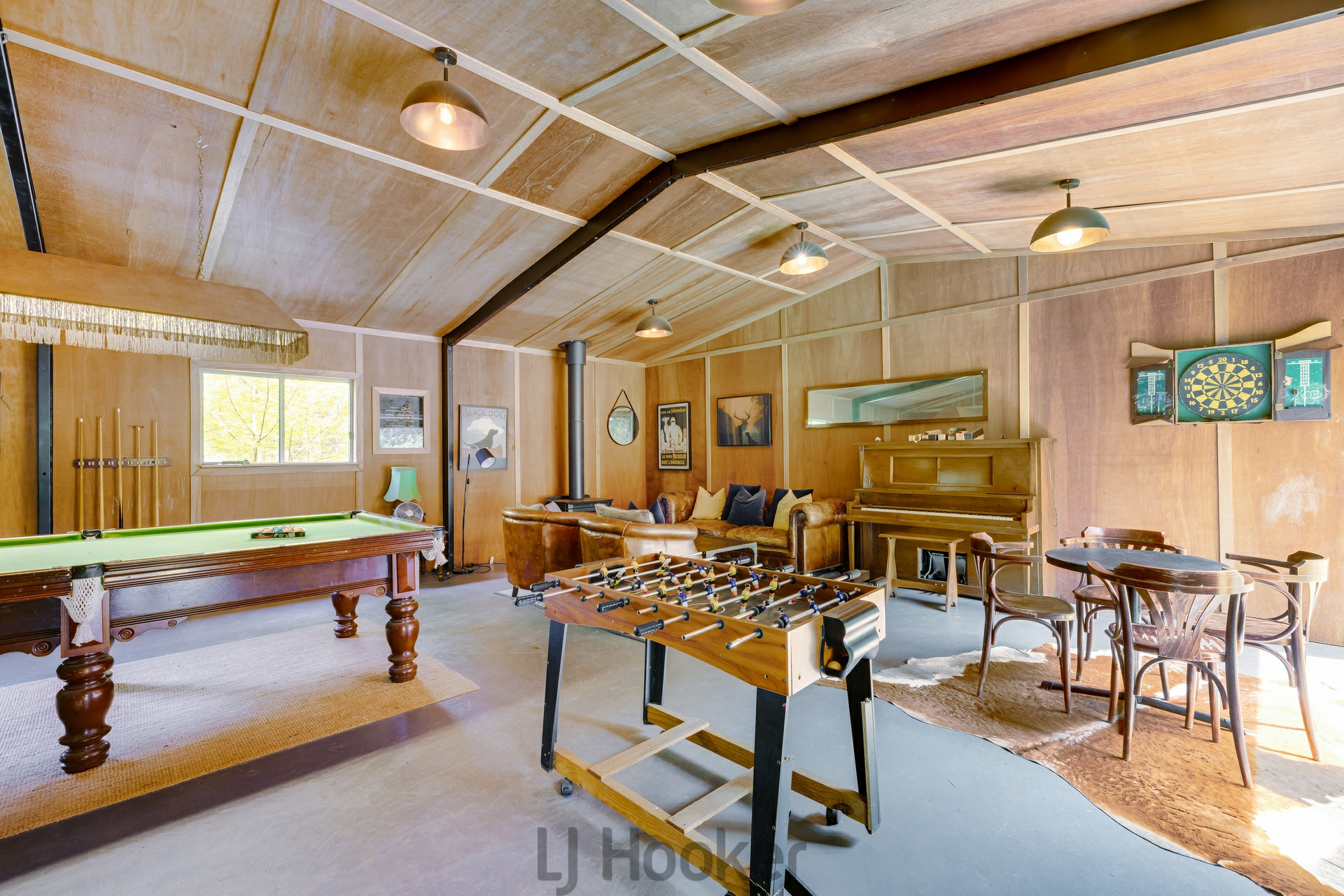 15 Mill Lane, QUORROBOLONG