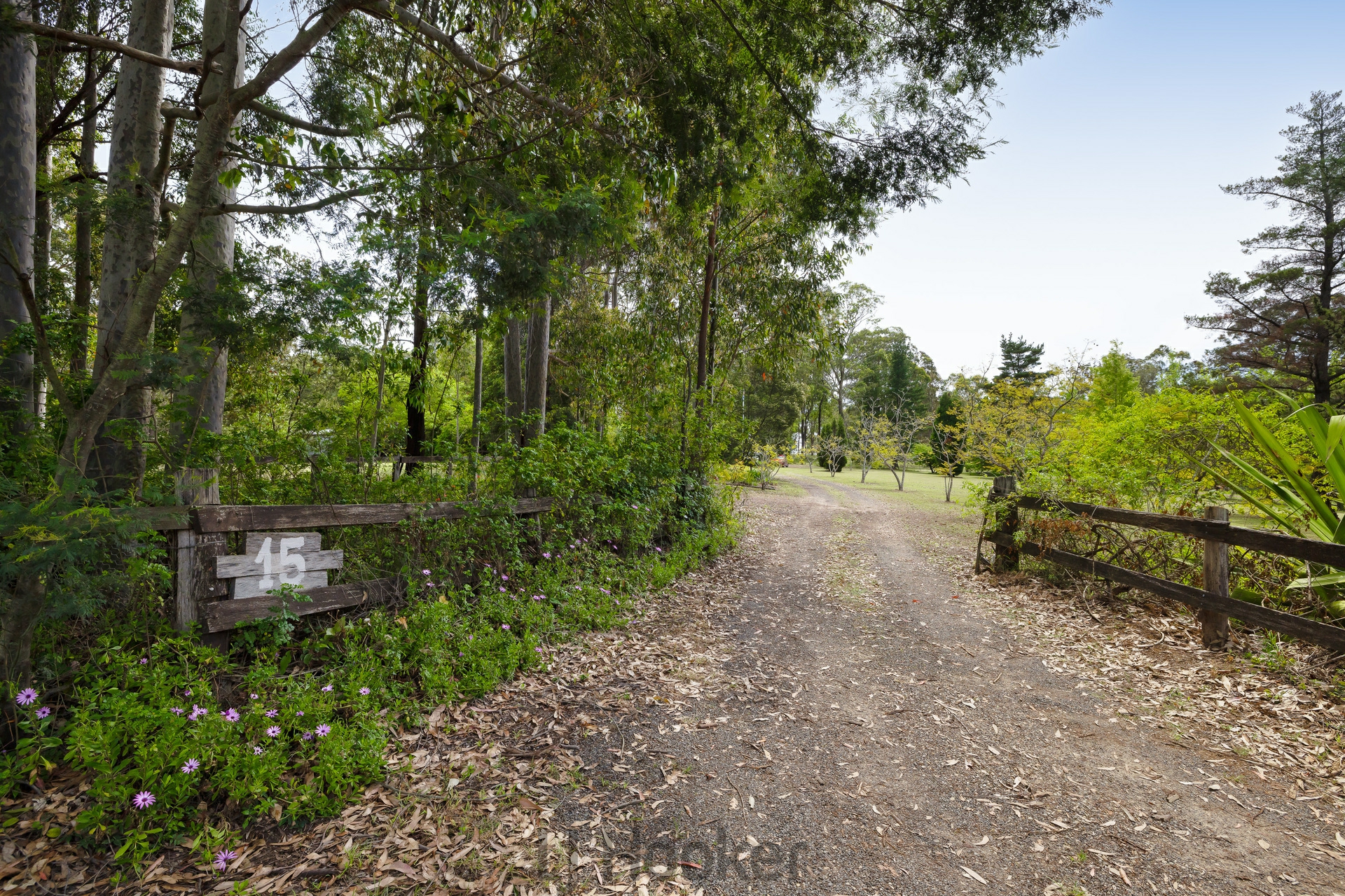 15 Mill Lane, QUORROBOLONG