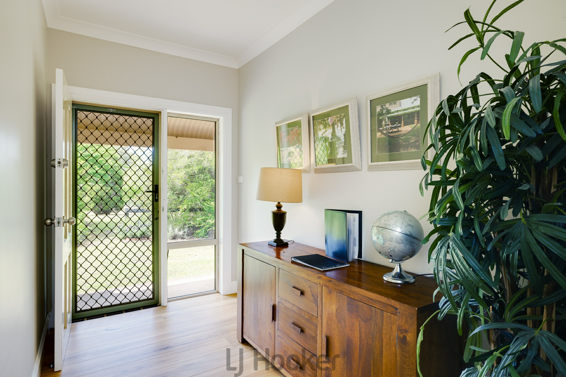 15 Mill Lane, QUORROBOLONG