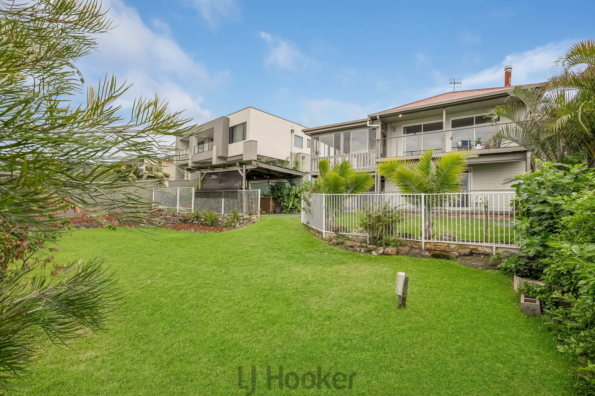 8 Berkeley Street, SPEERS POINT