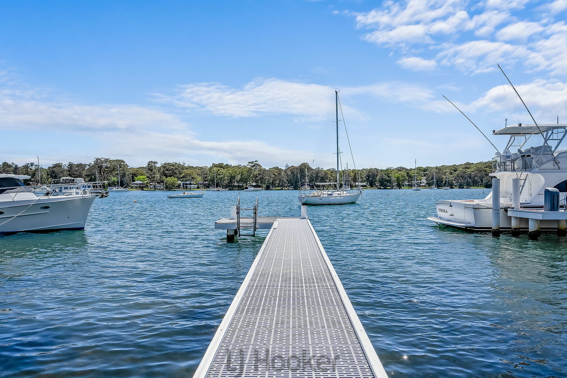37 Dandaraga Road, BRIGHTWATERS