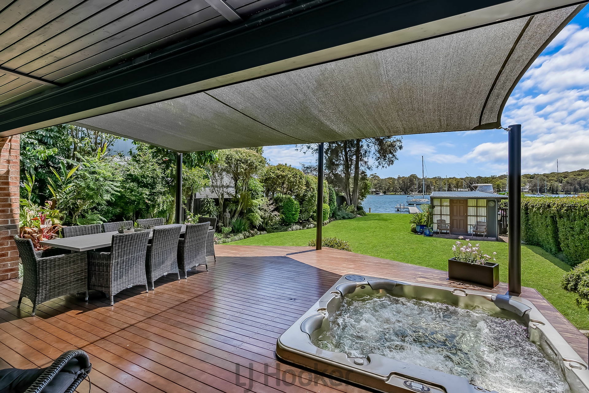 37 Dandaraga Road, BRIGHTWATERS