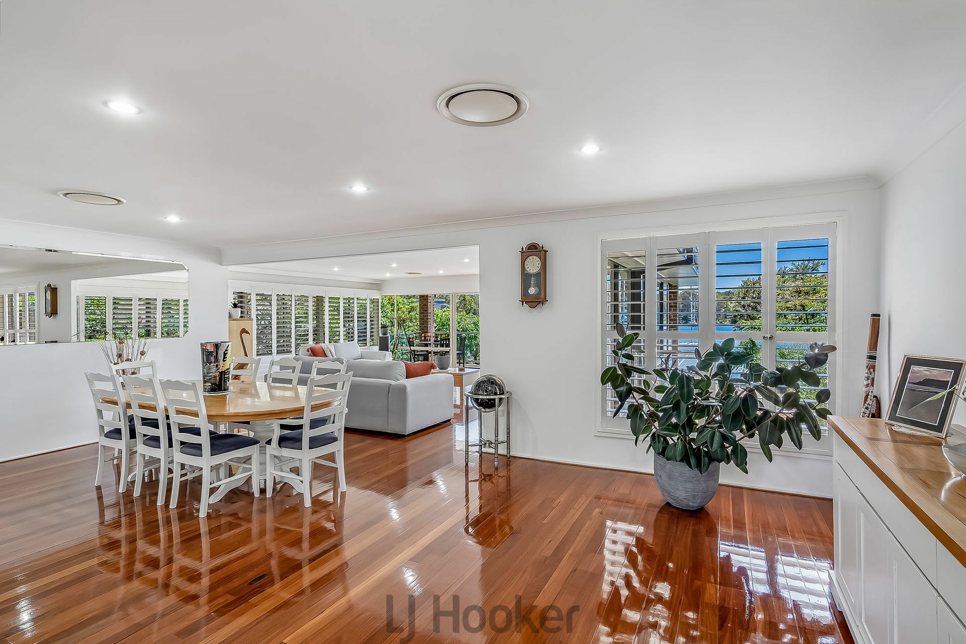 37 Dandaraga Road, BRIGHTWATERS