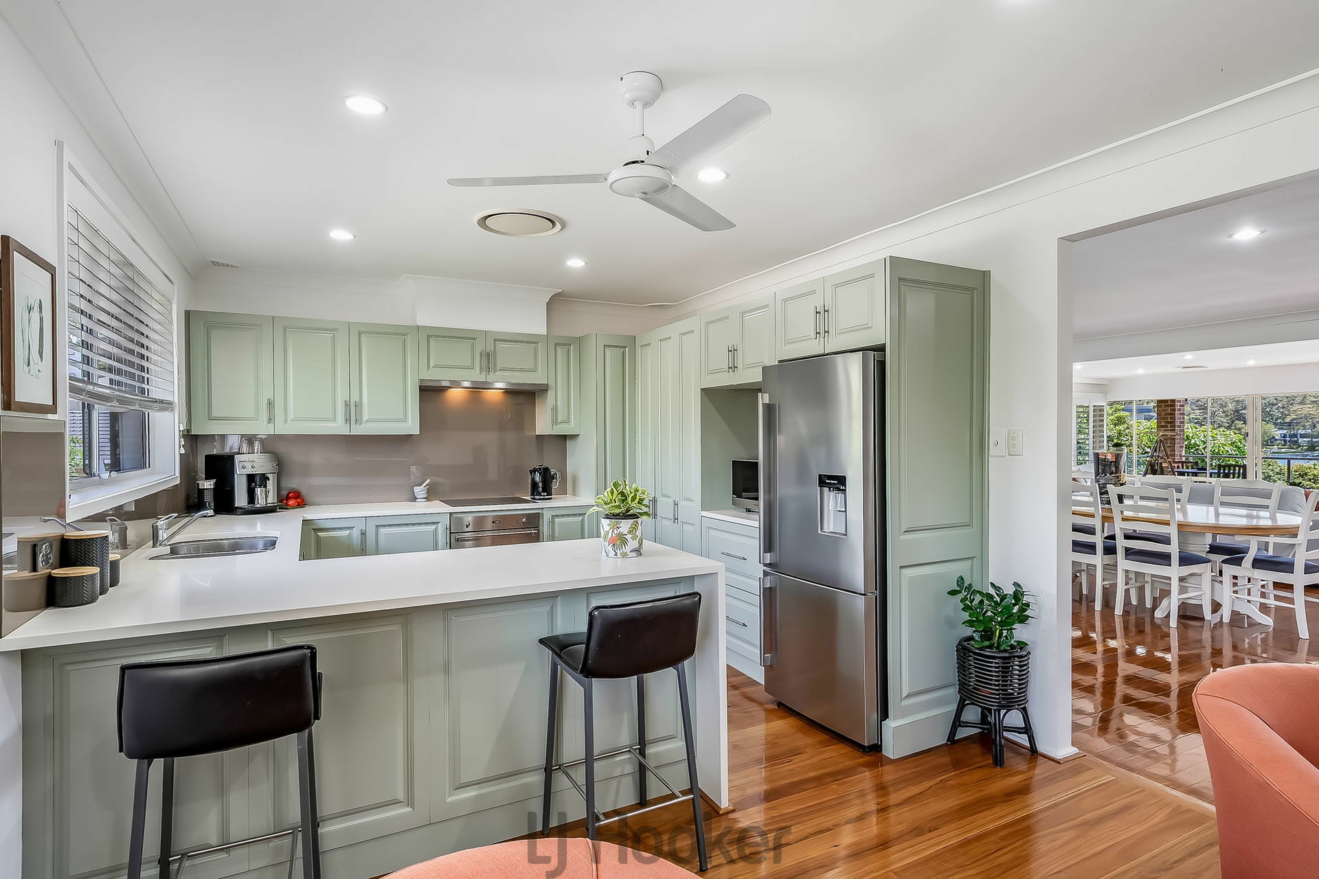 37 Dandaraga Road, BRIGHTWATERS