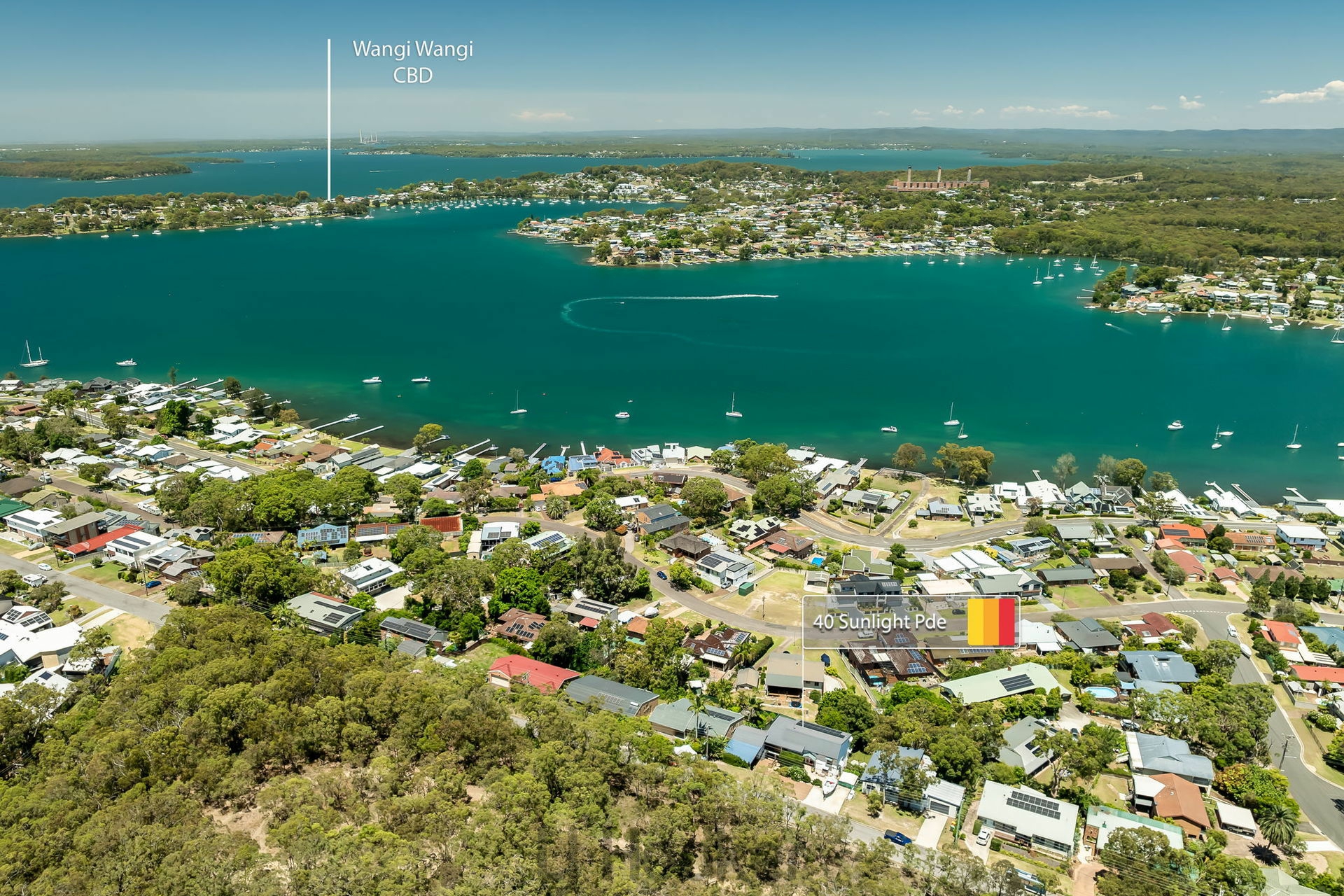 40 Sunlight Parade, FISHING POINT