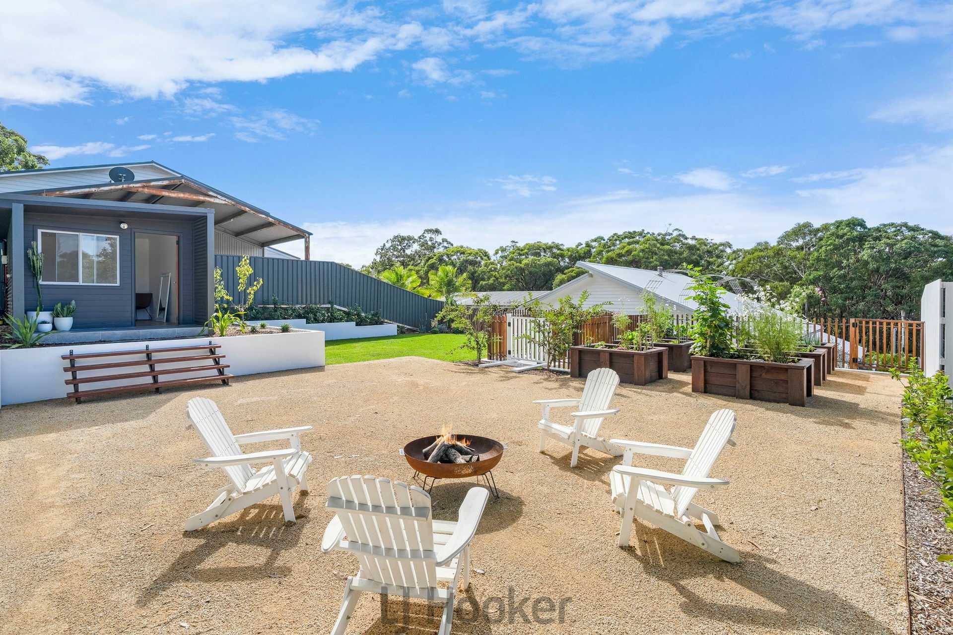 40 Todmorden Road, BUTTABA