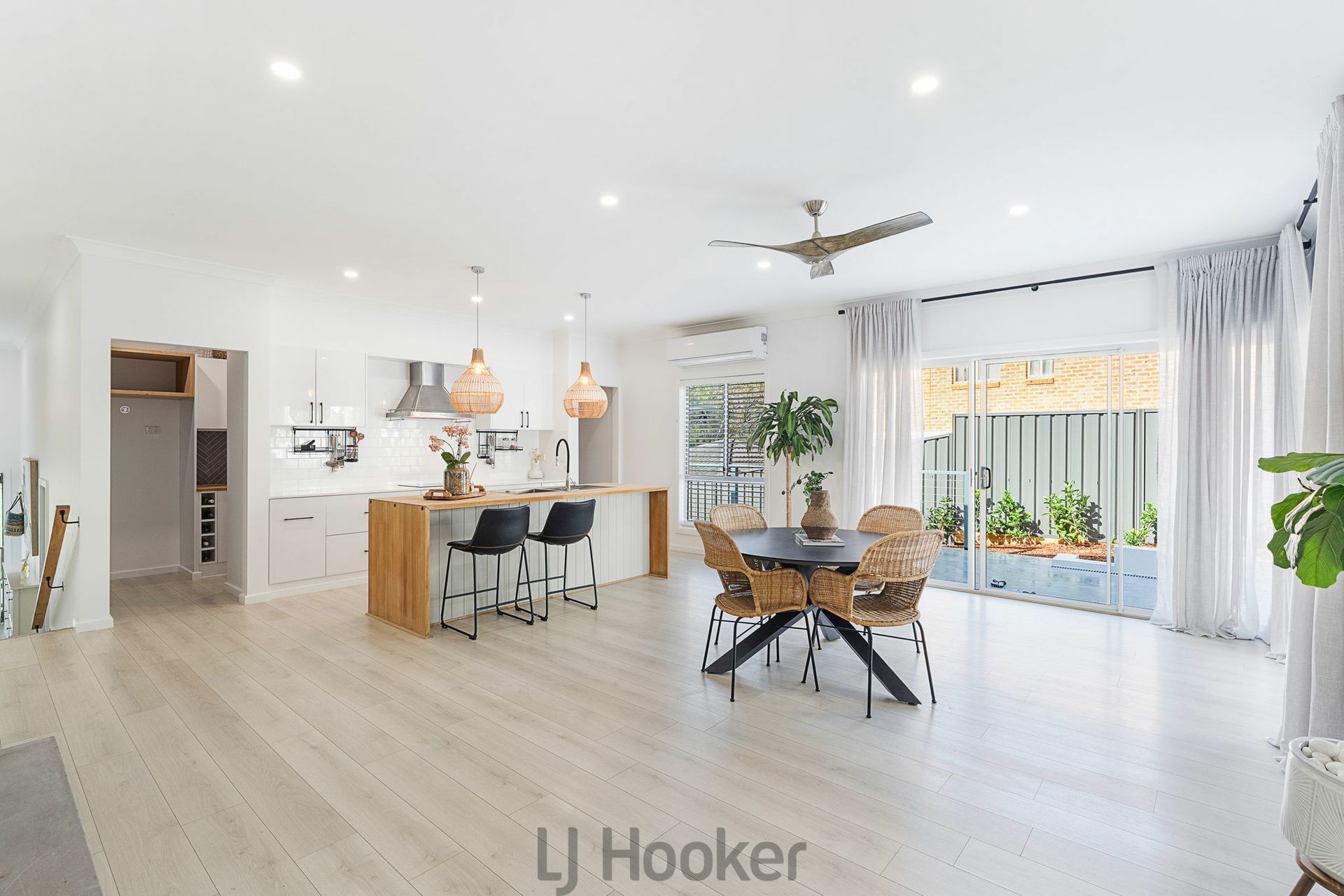 40 Todmorden Road, BUTTABA