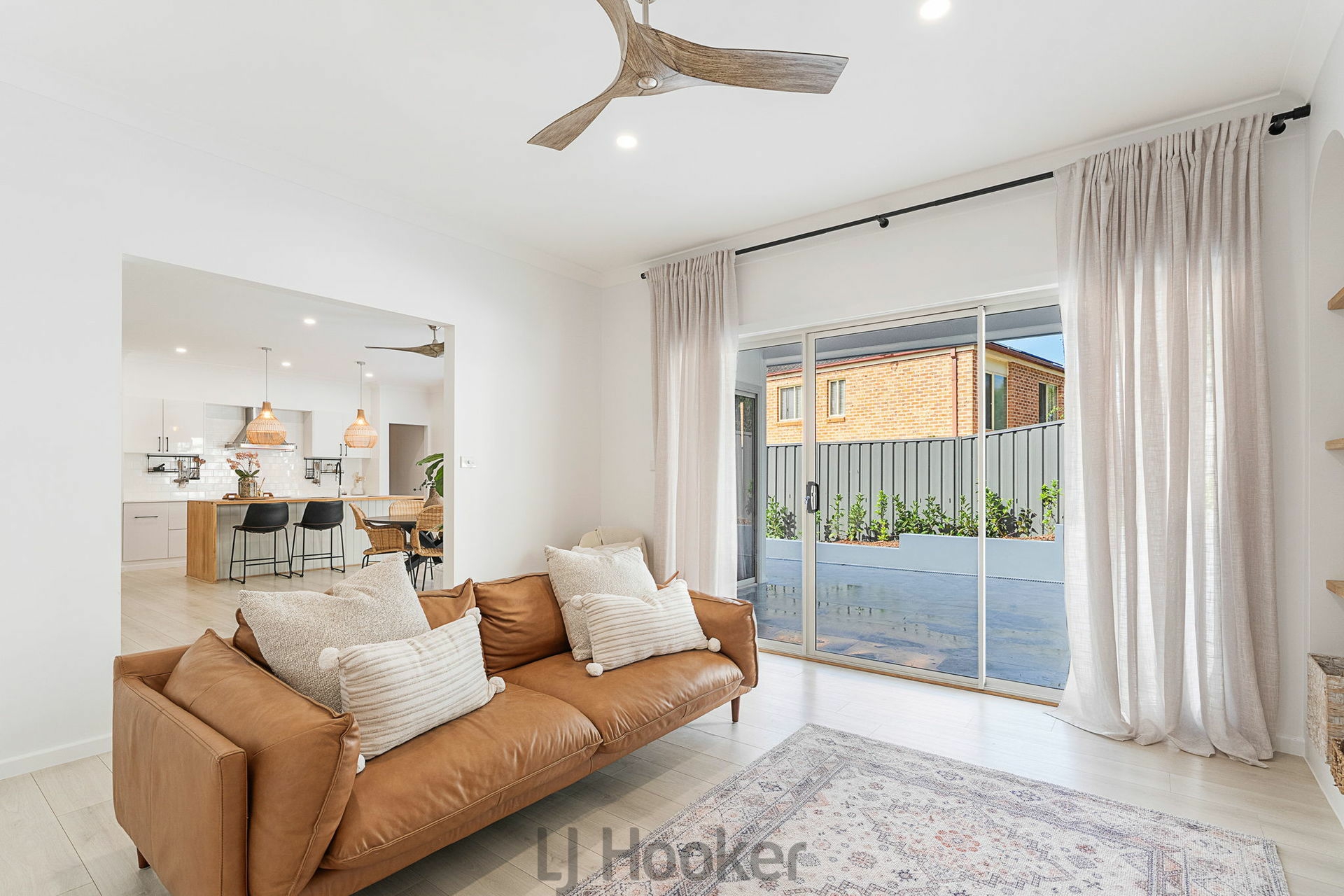 40 Todmorden Road, BUTTABA