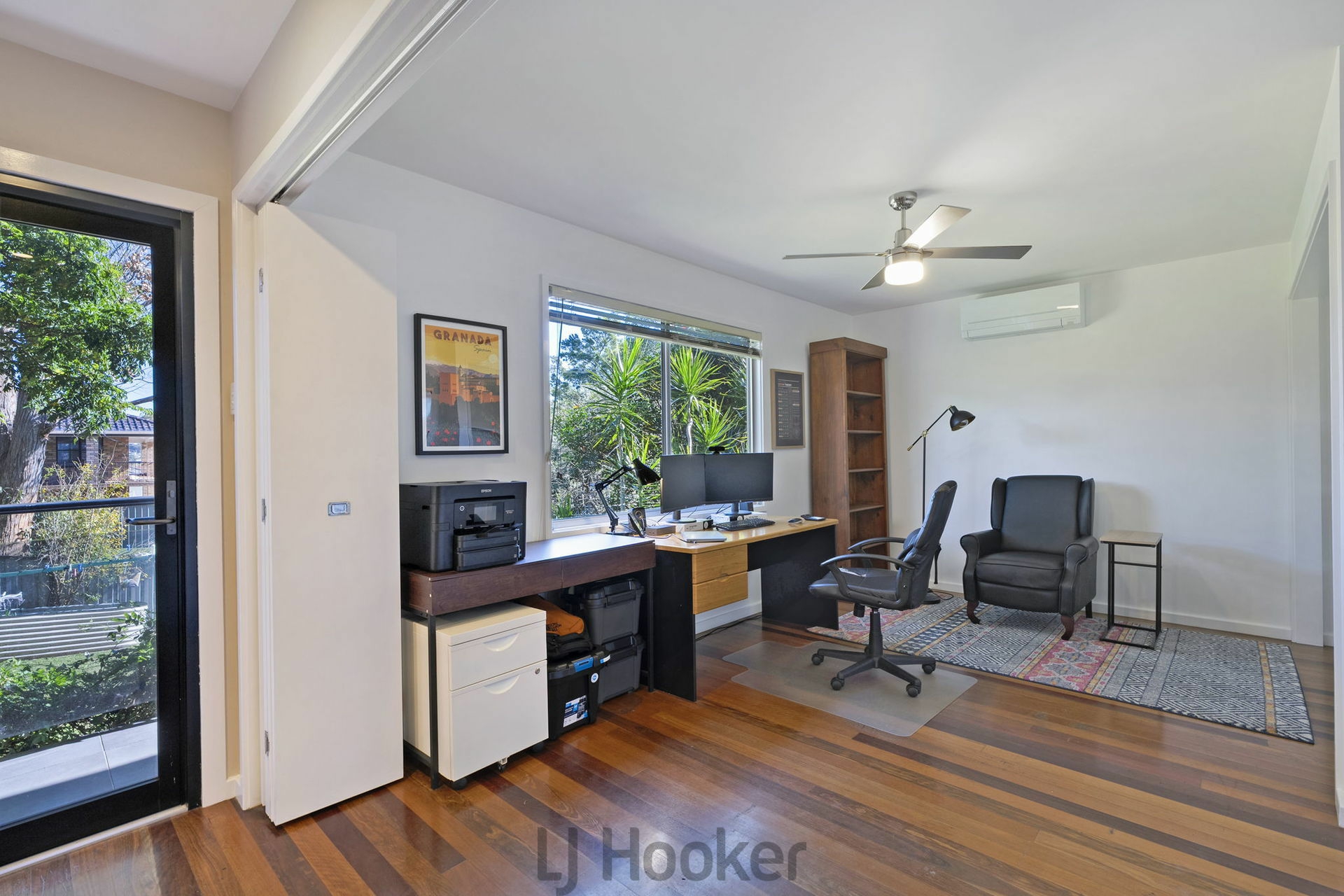 18 Rofe Street, COAL POINT