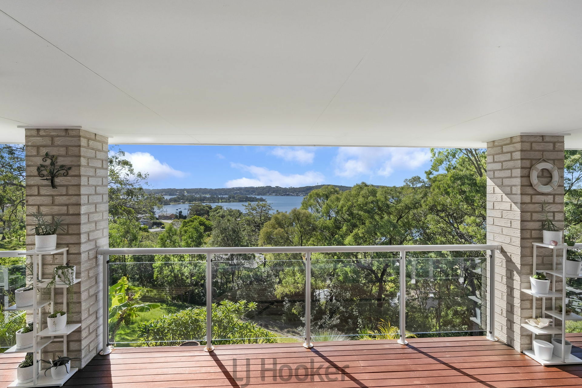 1 Ealing Crescent — photo 5 of 30