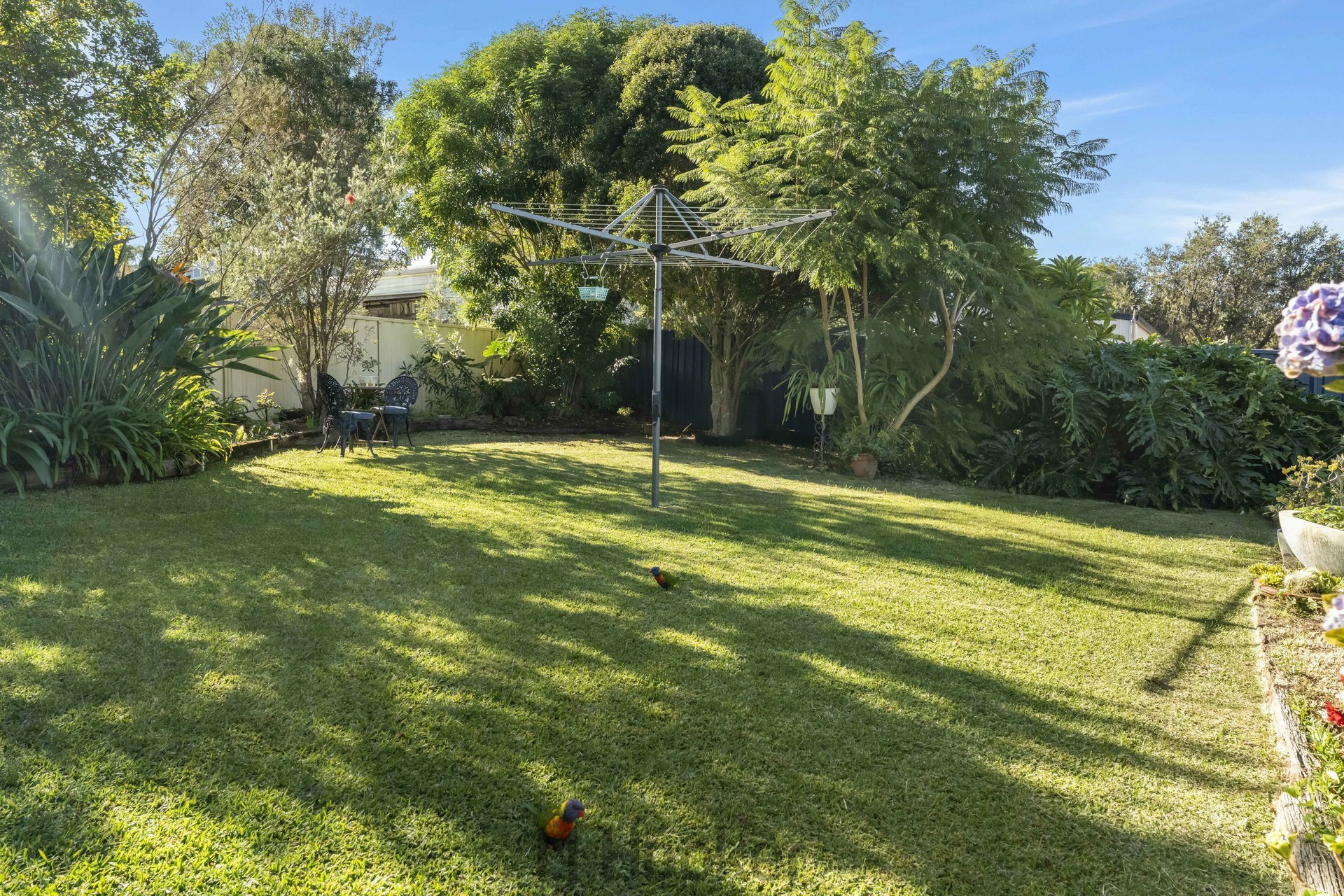 5 Hampstead Way — photo 7 of 18