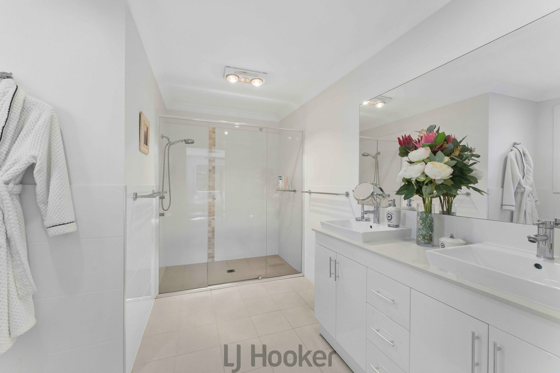 4 Rofe Street — photo 14 of 30