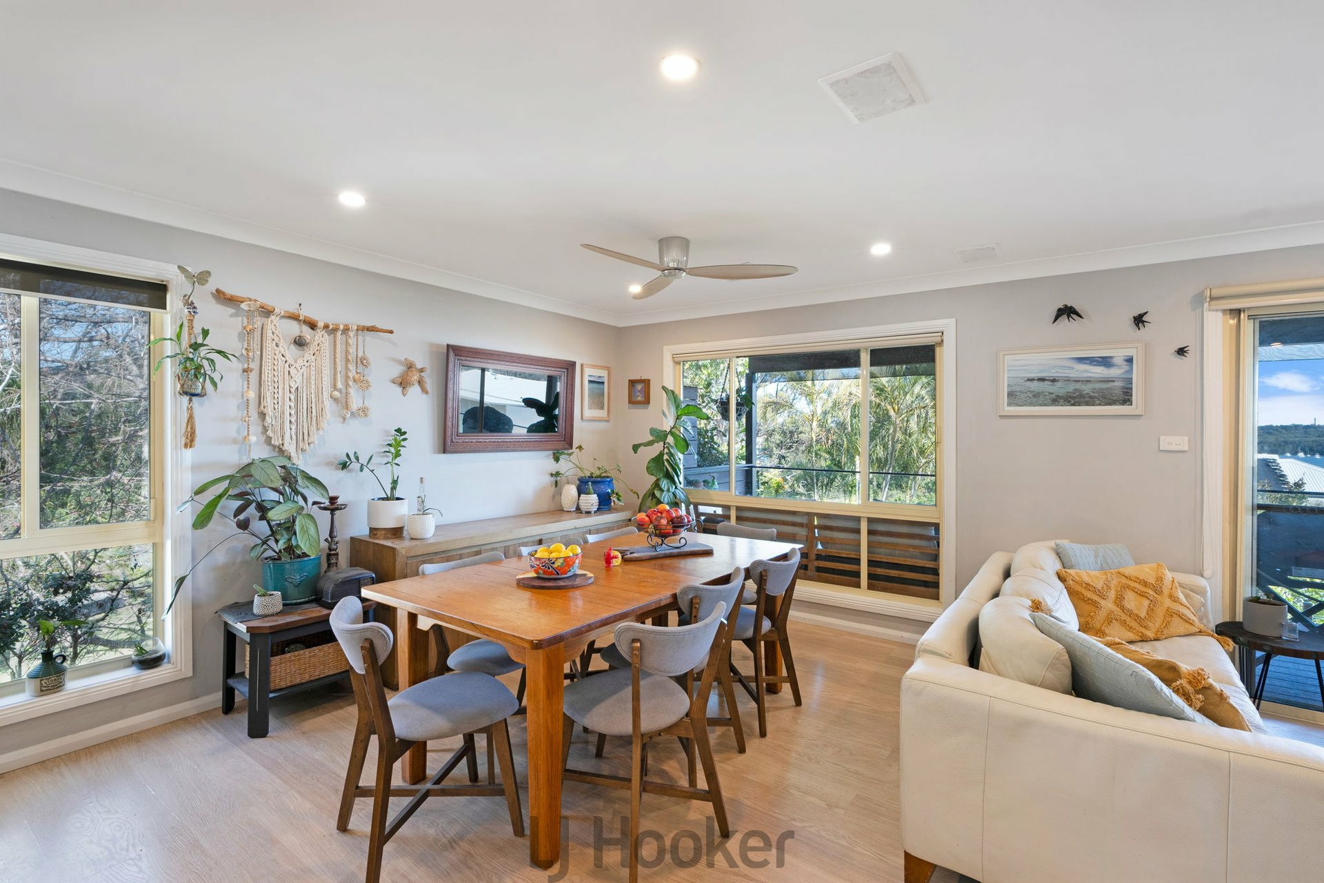 72 Alkrington Avenue — photo 17 of 27